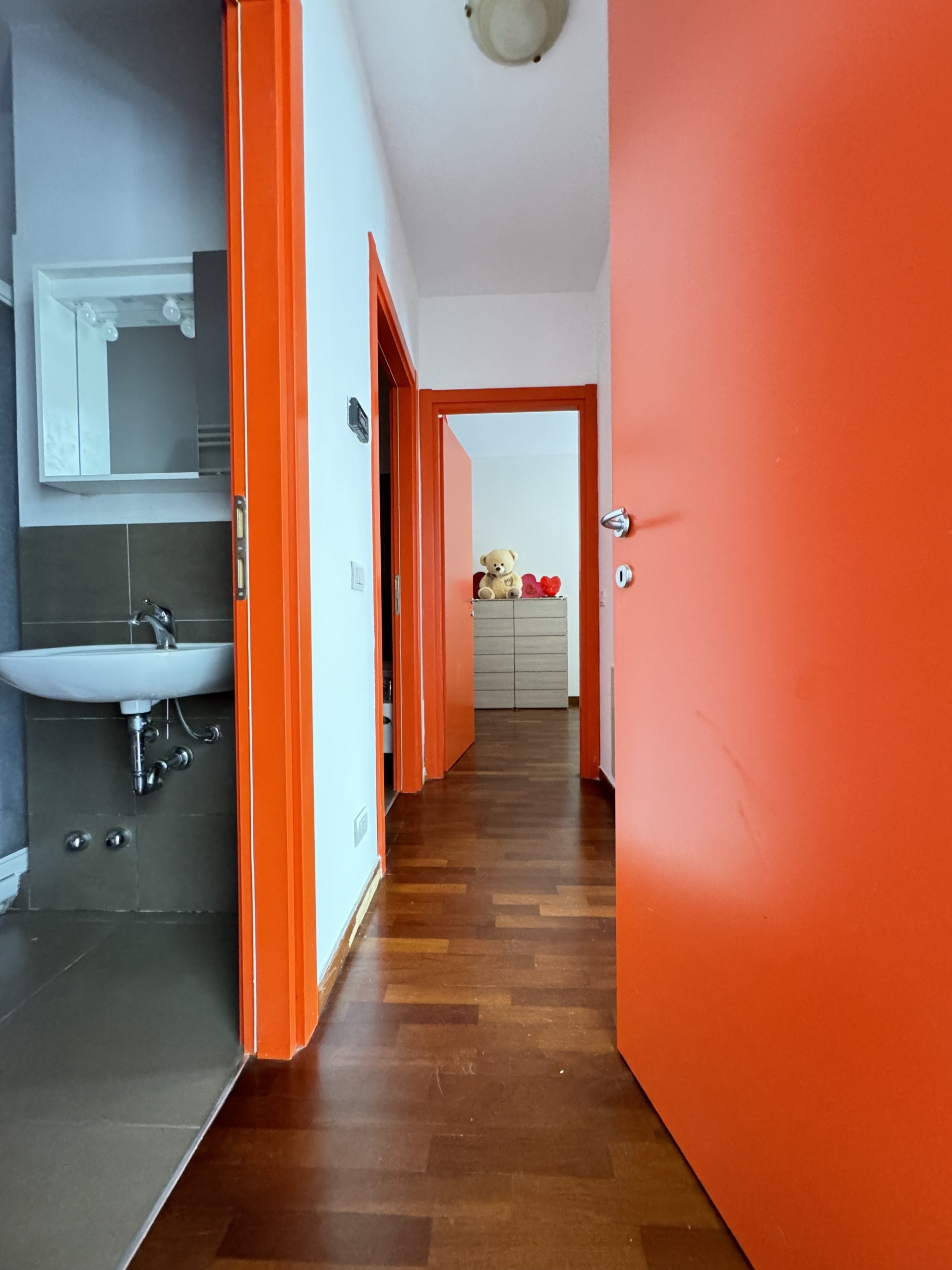 Immagine 8 di Quadrilocale in affitto  a Camaiore