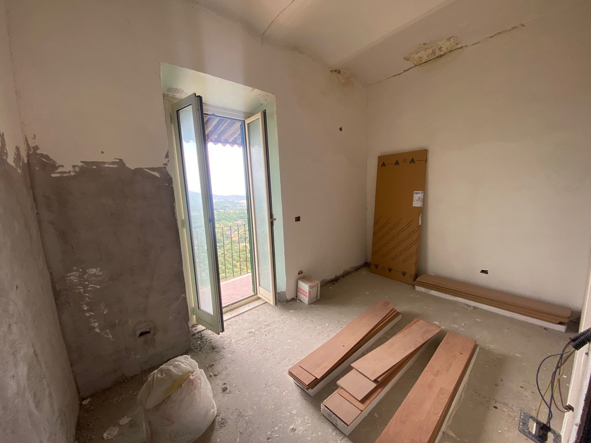 Immagine 8 di Trilocale in vendita  in Via Trieste 56 a Palombara Sabina