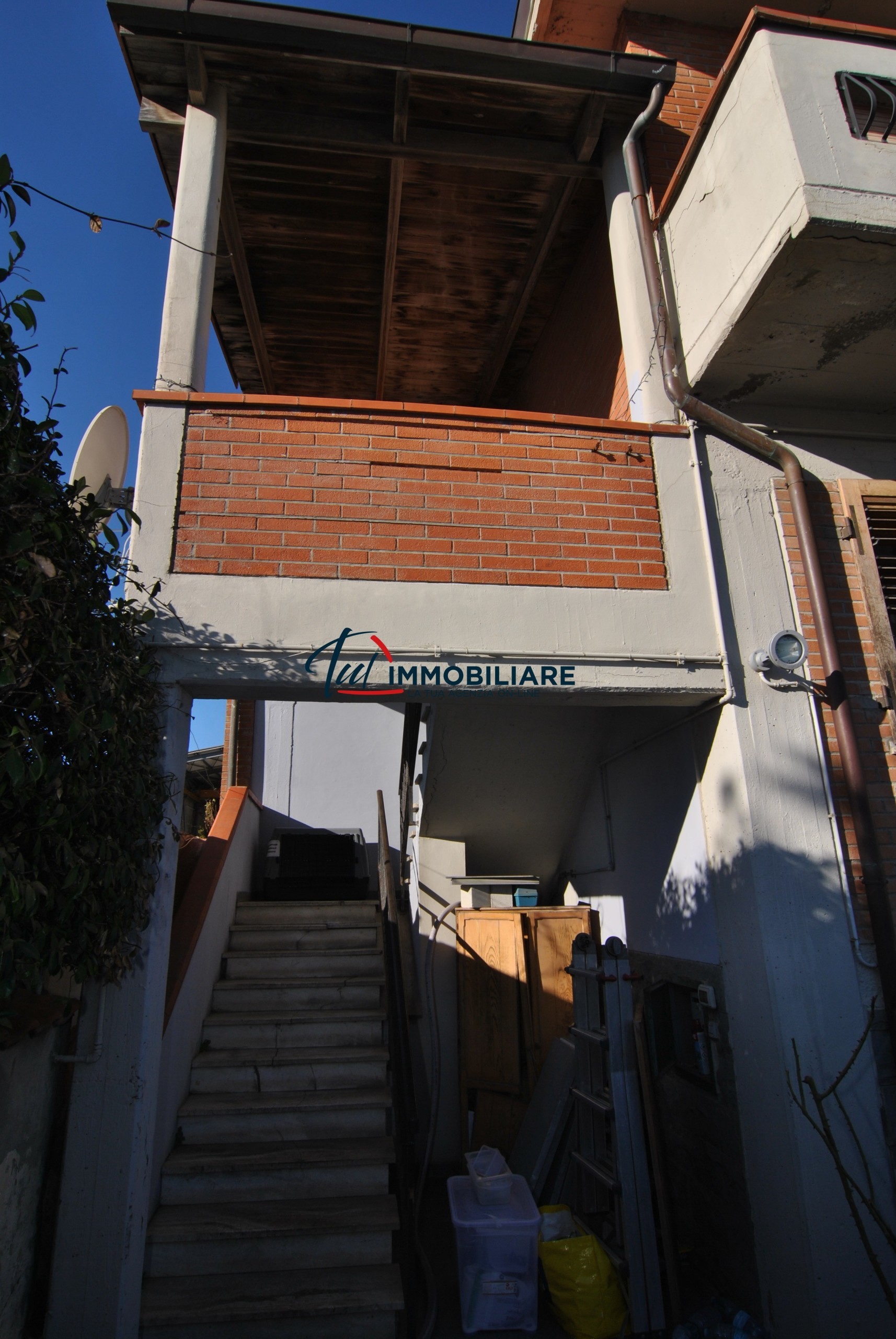 Immagine 31 di Casa bifamiliare in vendita  in Via F. Rontini 10 a Livorno