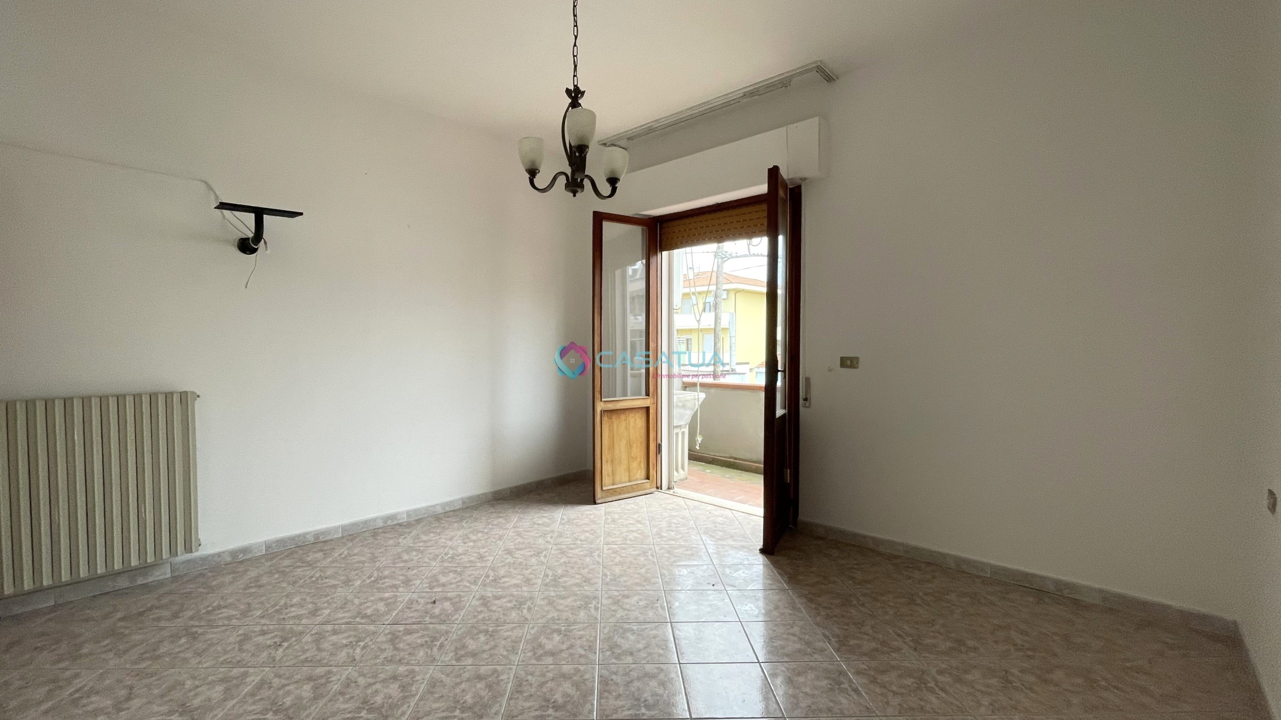 Immagine 11 di Trilocale in vendita  a Pineto