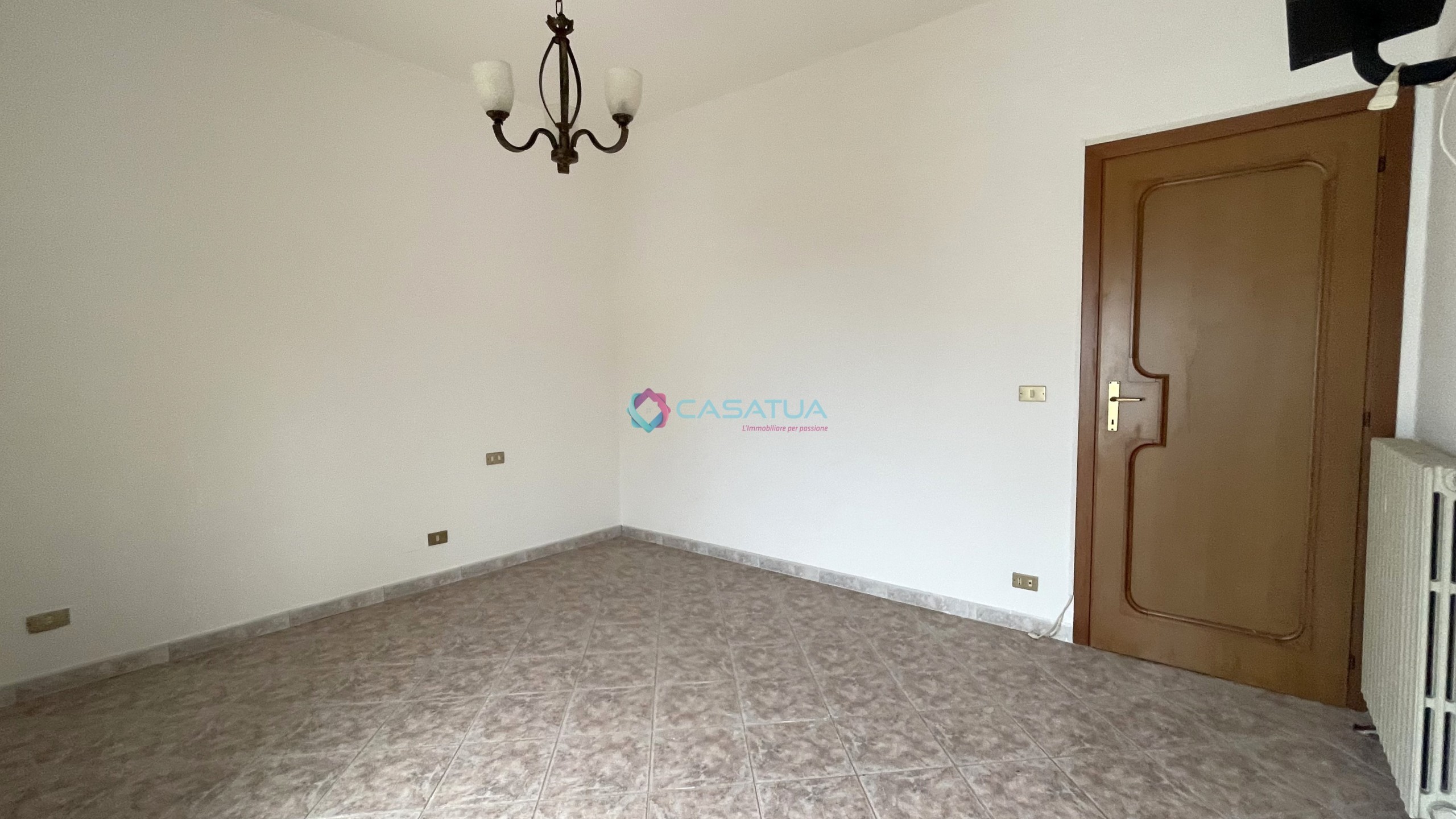 Immagine 12 di Trilocale in vendita  a Pineto