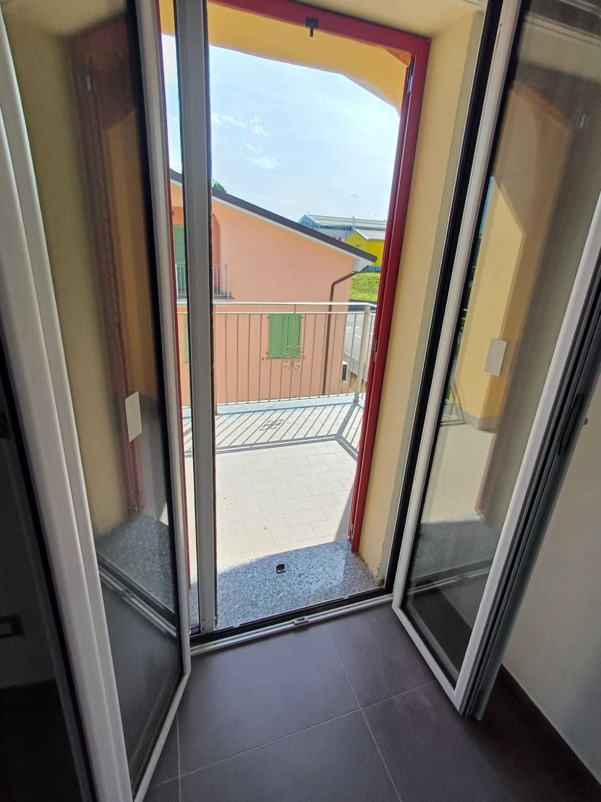 Immagine 39 di Trilocale in vendita  a Medesano