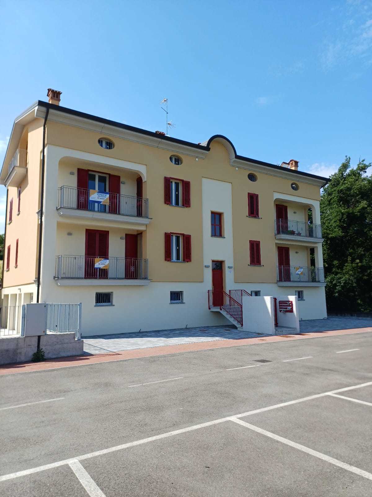 Immagine 5 di Trilocale in vendita  a Medesano