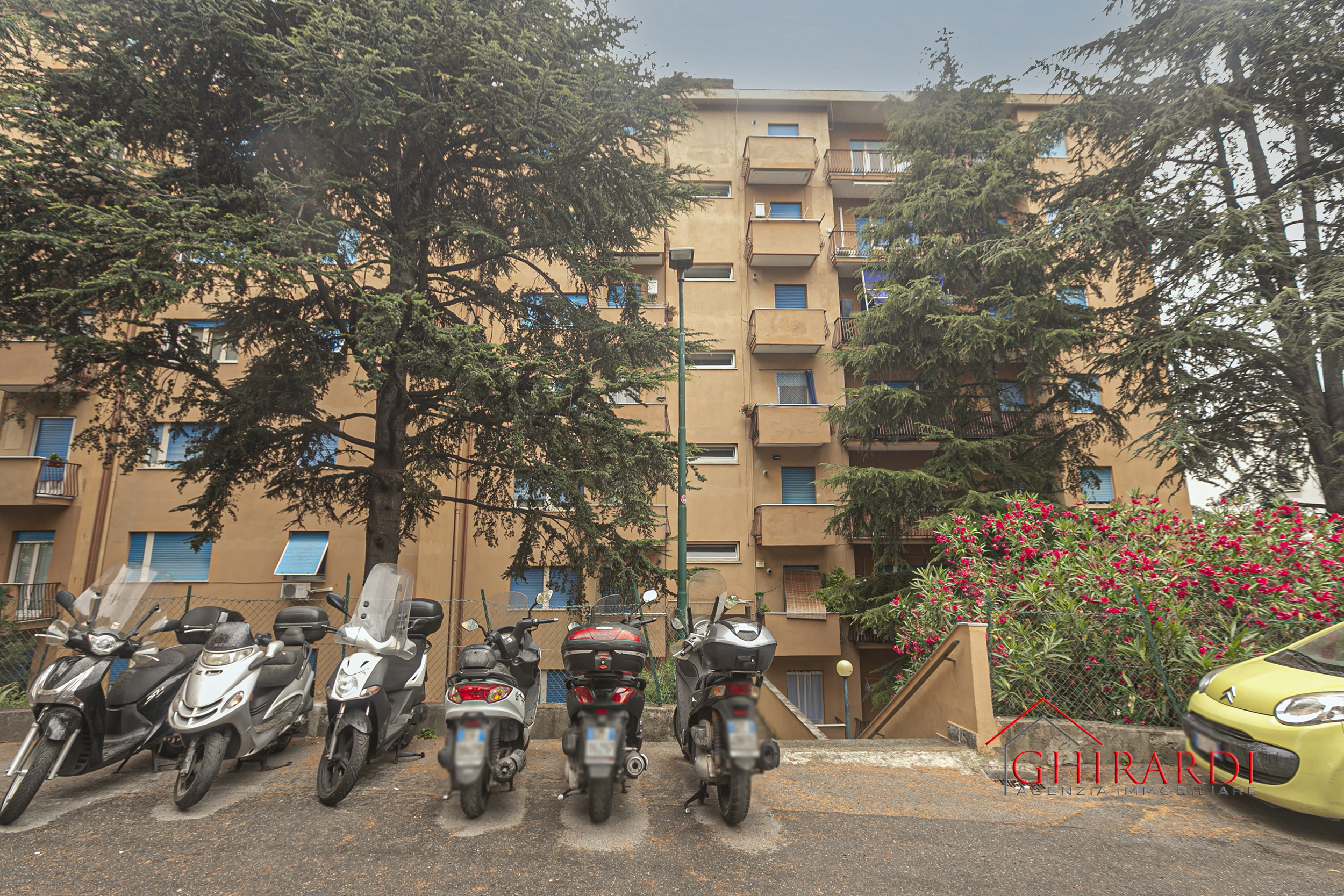 Immagine 33 di Quadrilocale in affitto  in SALITA CAMPASSO SAN NICOLA 56 a Genova