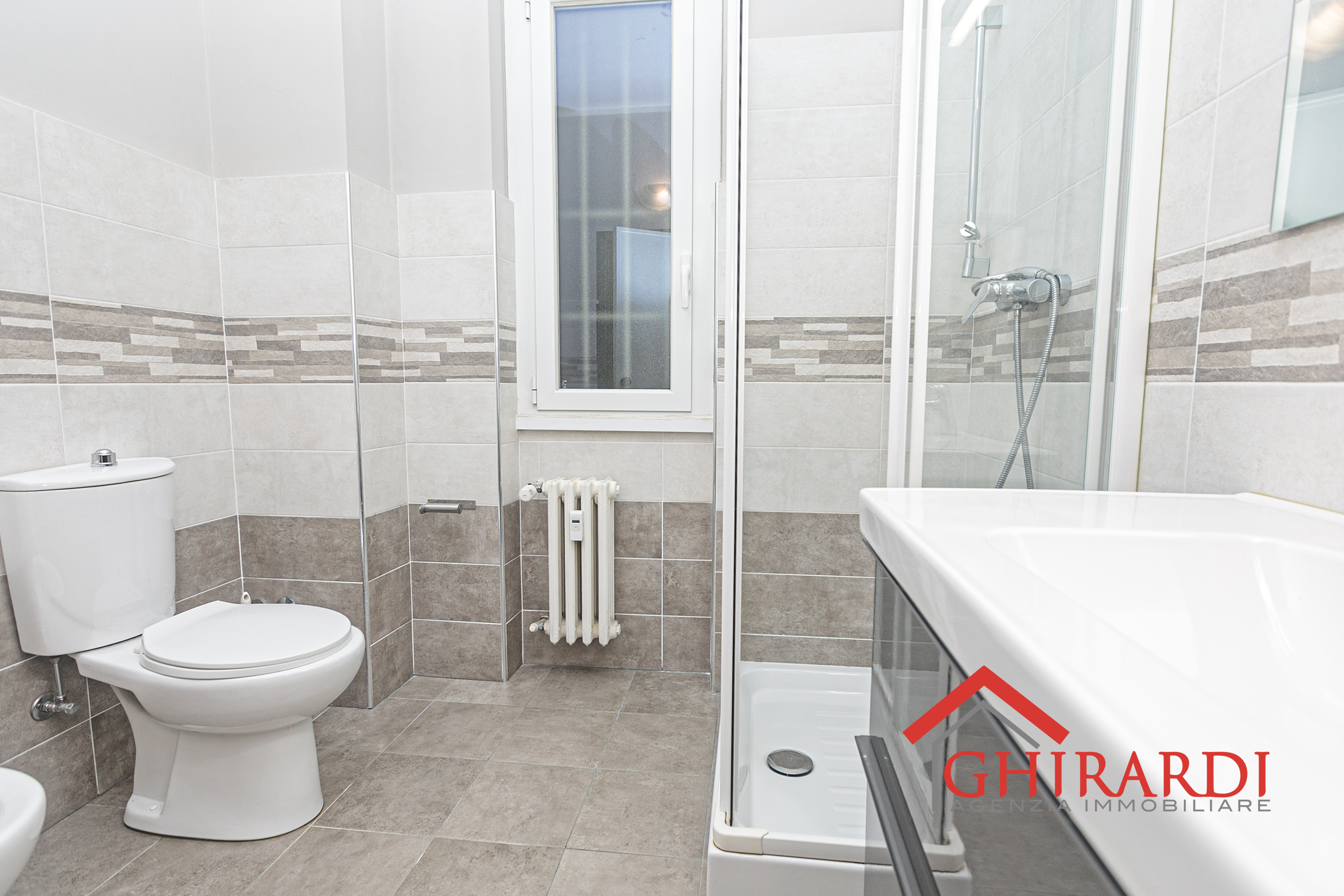 Immagine 19 di Bilocale in affitto  in VIA ALFREDO D'ANDRADE 34 a Genova