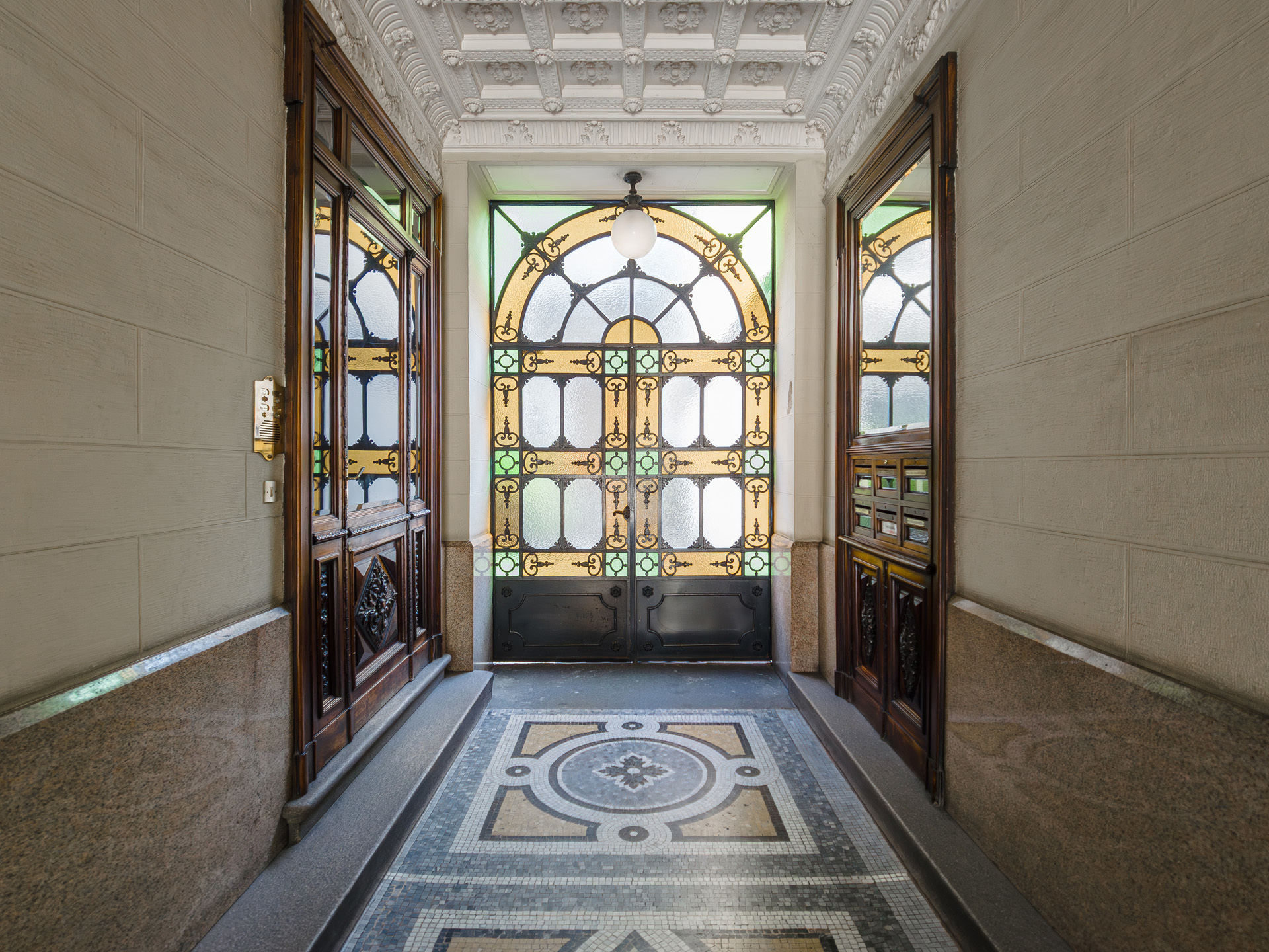 Immagine 31 di Pentalocale in vendita  in Corso Re Umberto a Torino