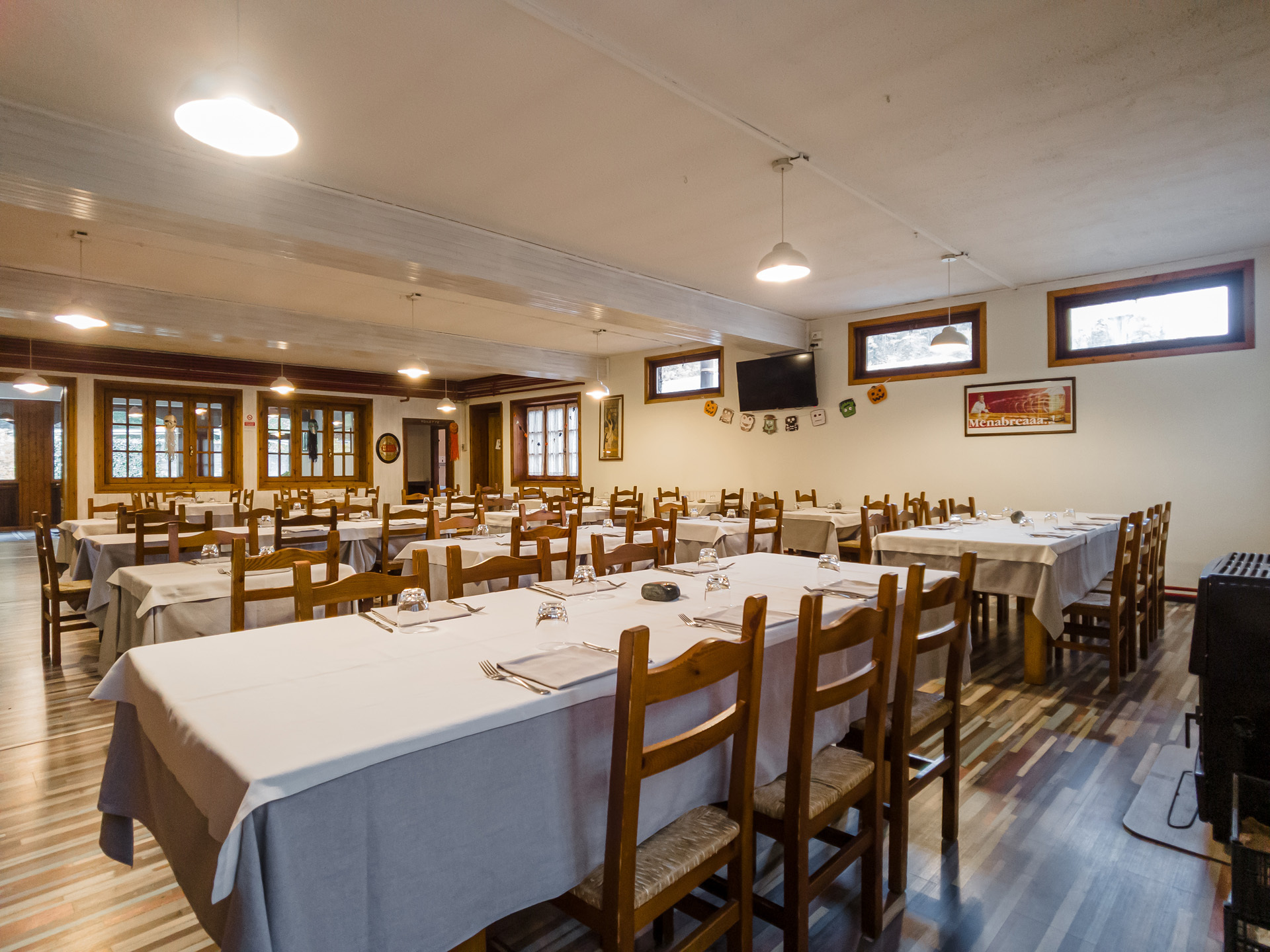 Immagine 13 di Bar / Ristorante in vendita  in Via Losa a Pessinetto