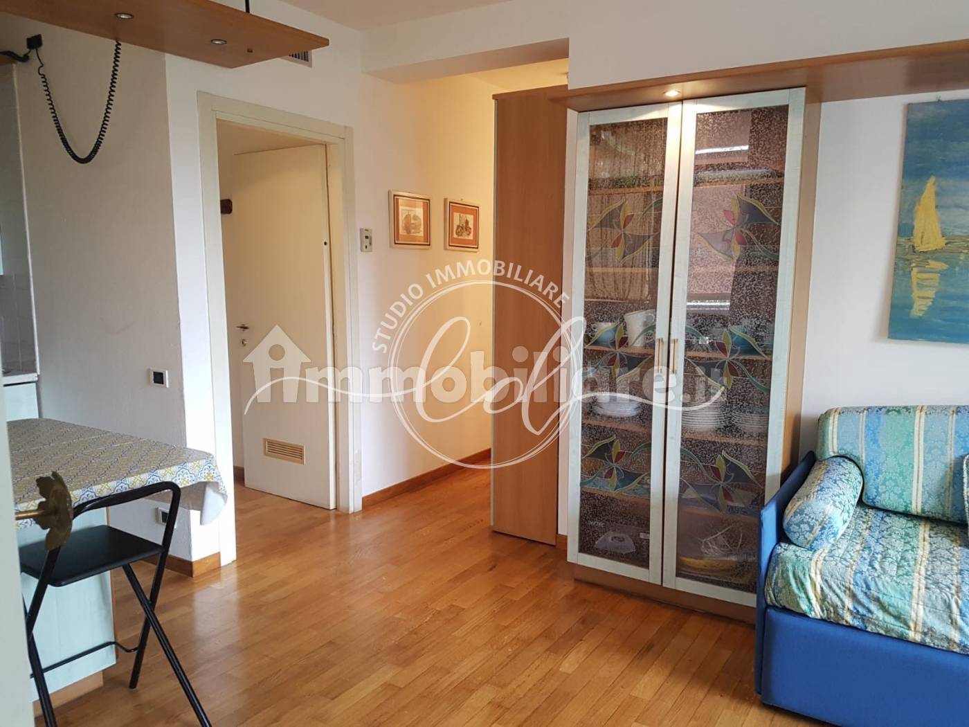 Immagine 2 di Bilocale in vendita  a Pietrasanta