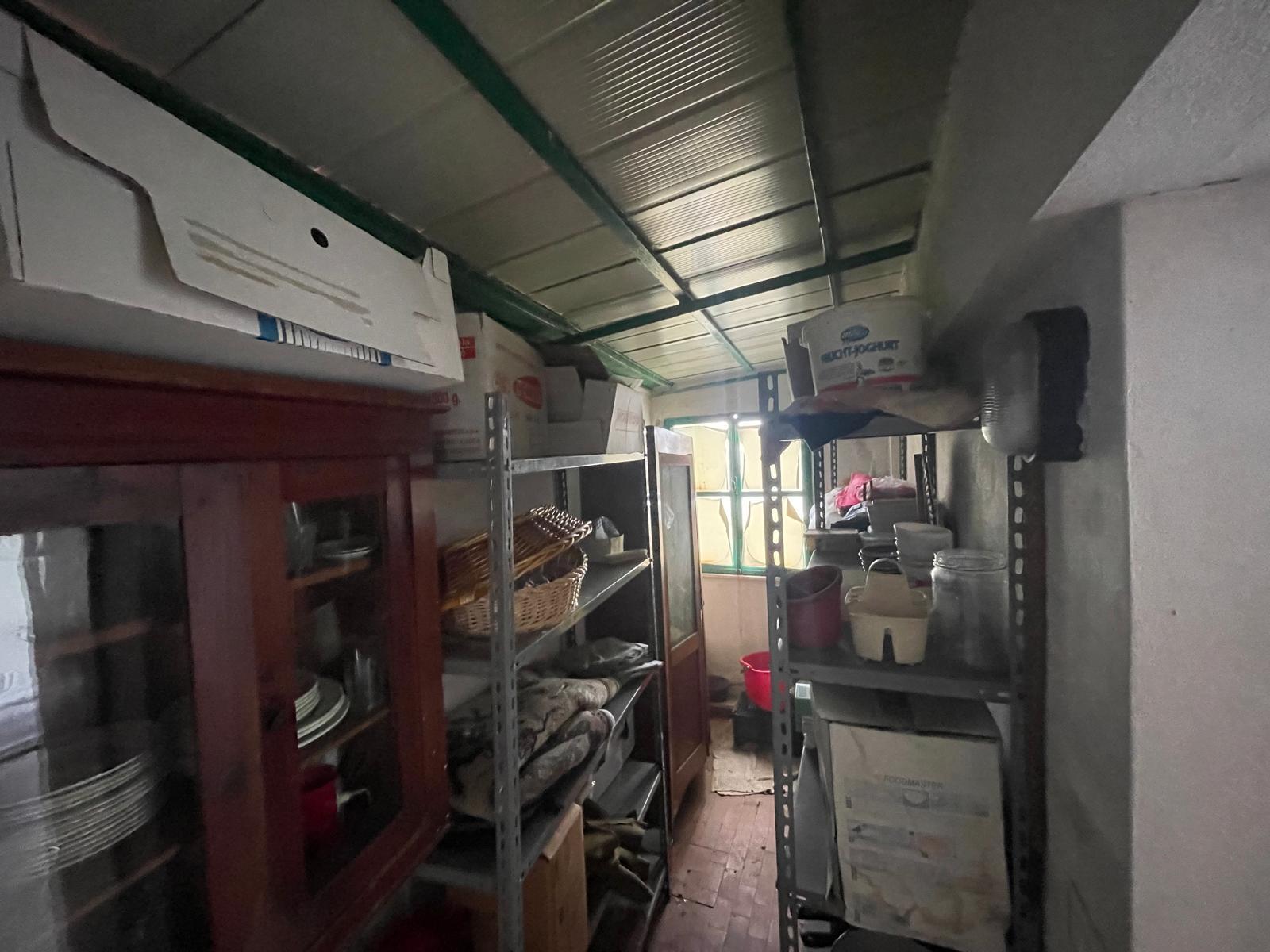 Immagine 59 di Porzione di casa in vendita  a Pietrasanta