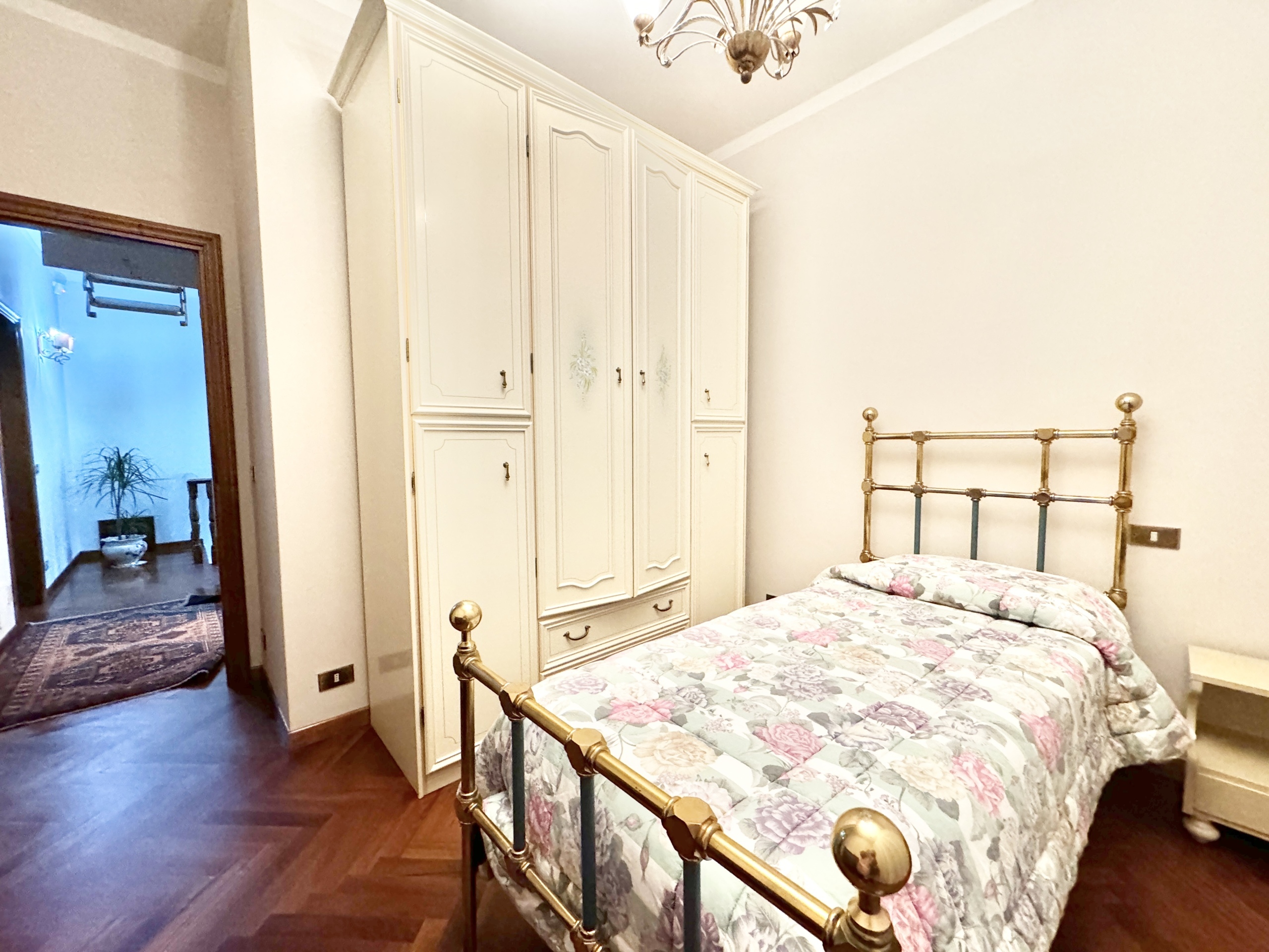 Immagine 40 di Villa in affitto  a Pietrasanta