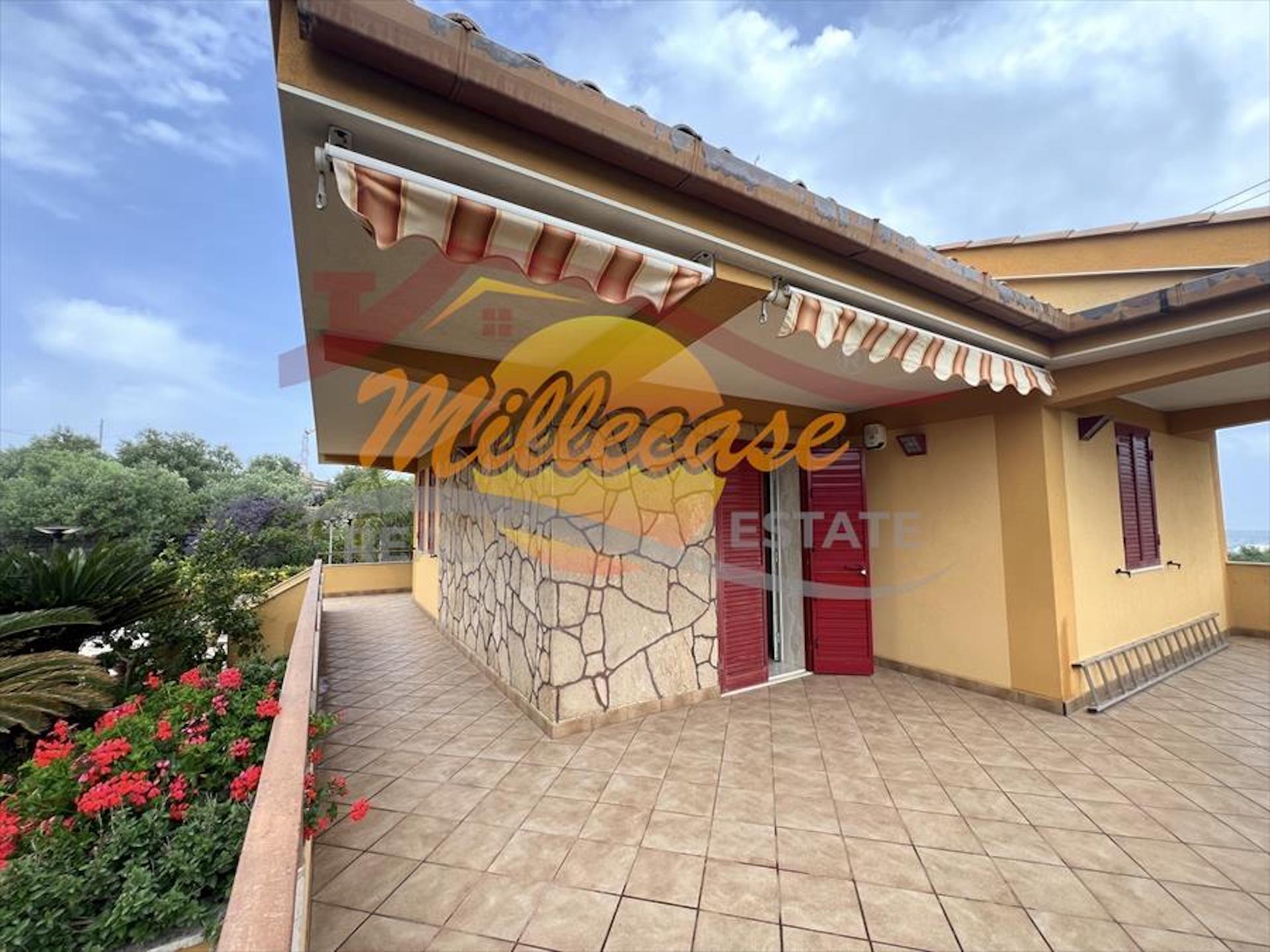 Immagine 17 di Villa in vendita  in Contrada Tenutazza a Siracusa