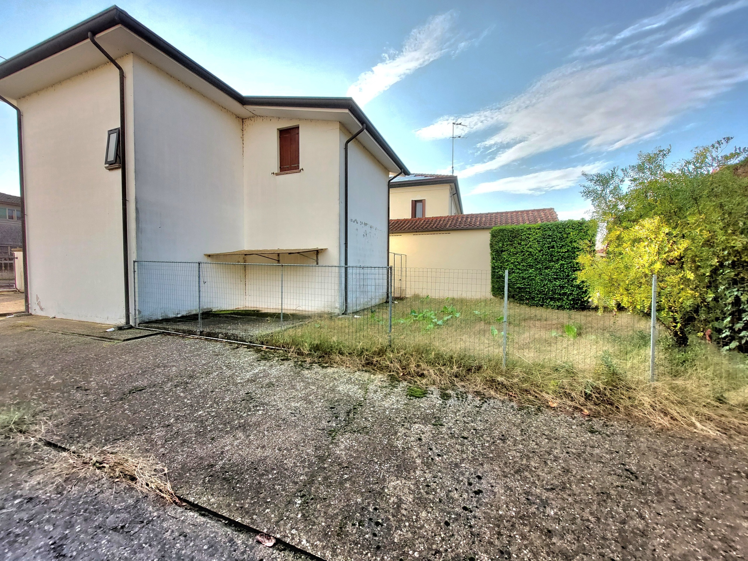 Immagine 3 di Casa indipendente in vendita  in Viale Eridania 22 a Ceregnano