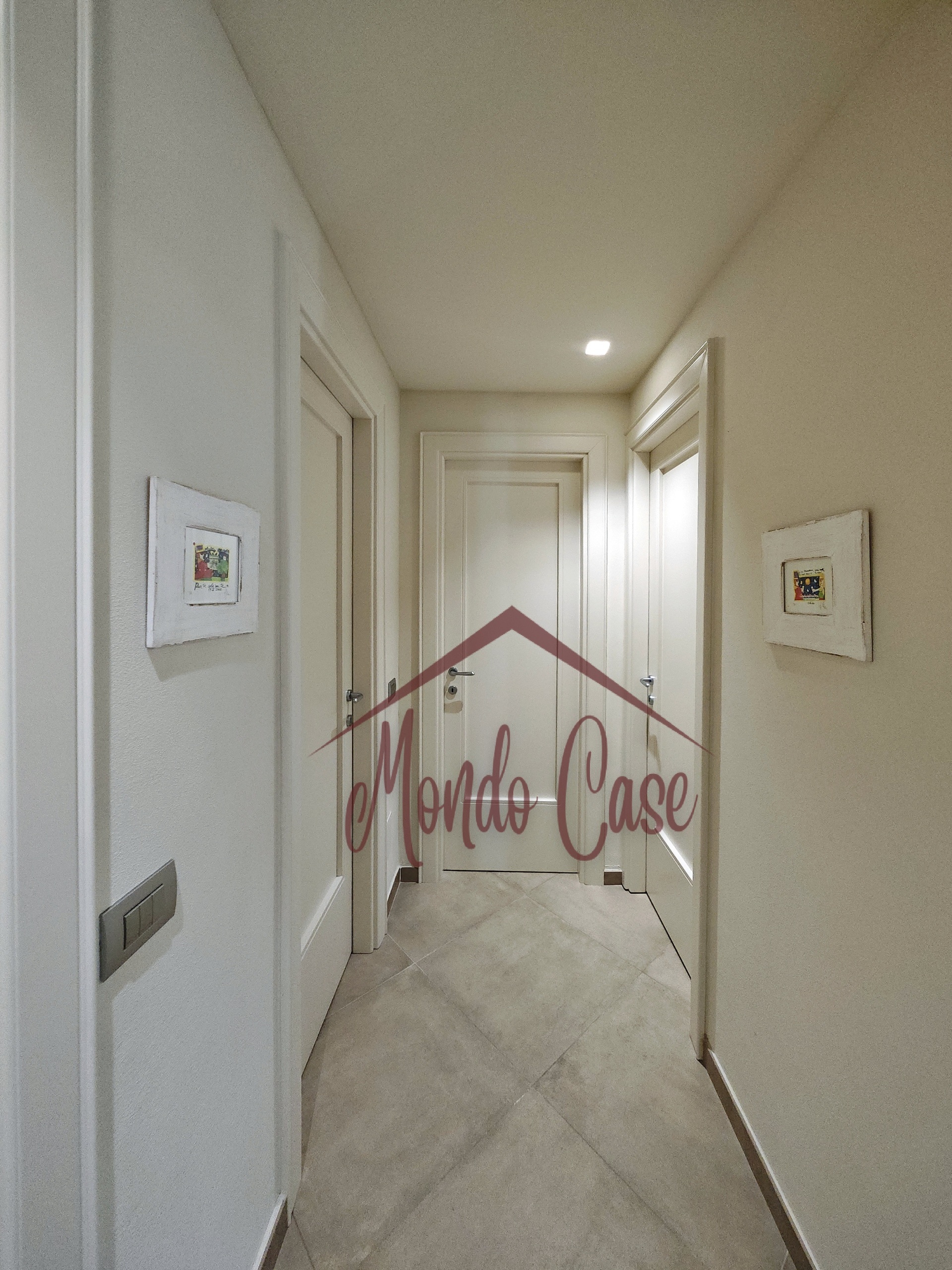 Immagine 34 di Attico in vendita  in Via Bertoloni 2 a Sarzana