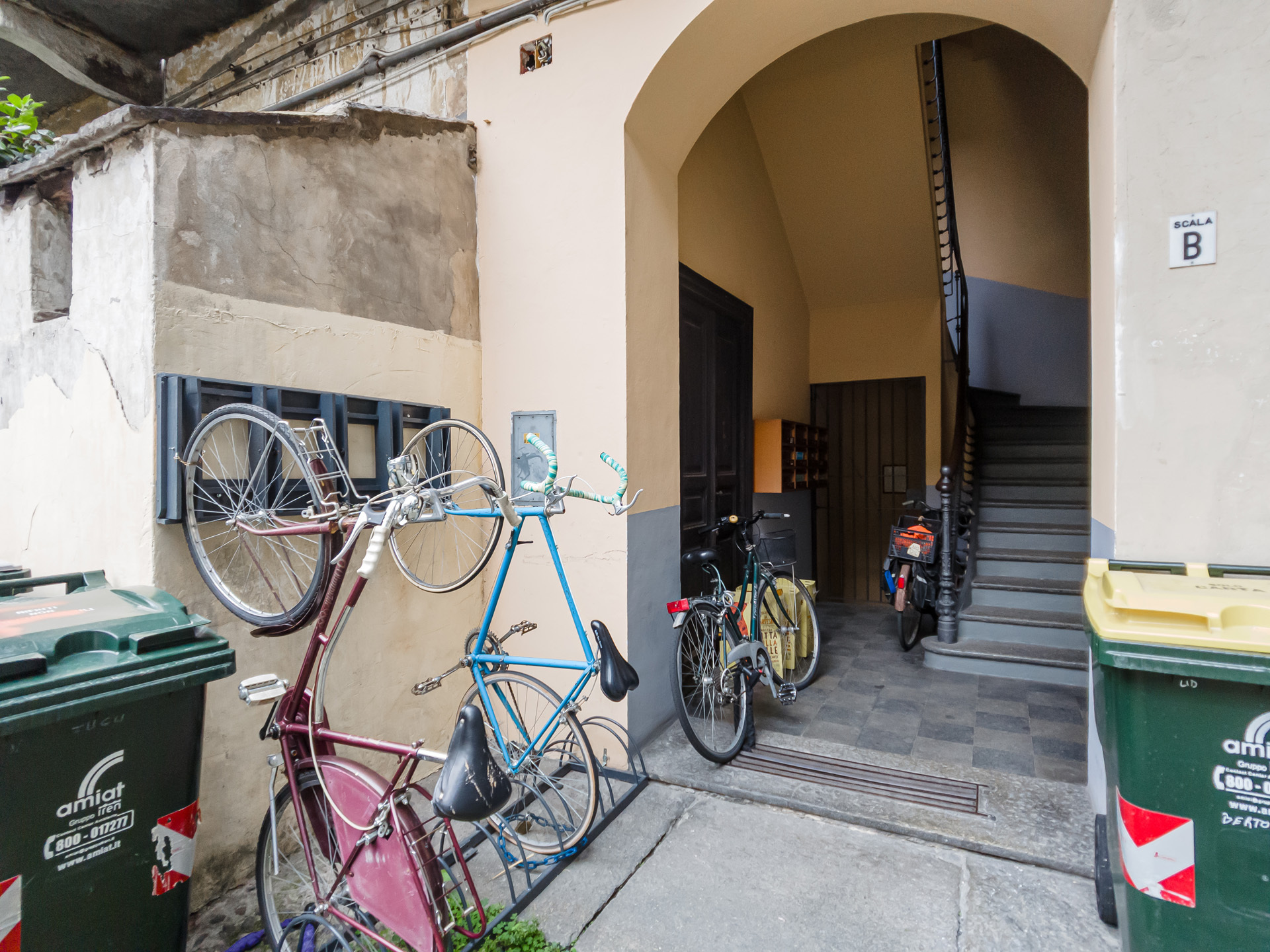 Immagine 26 di Bilocale in vendita  in Via Bertola a Torino