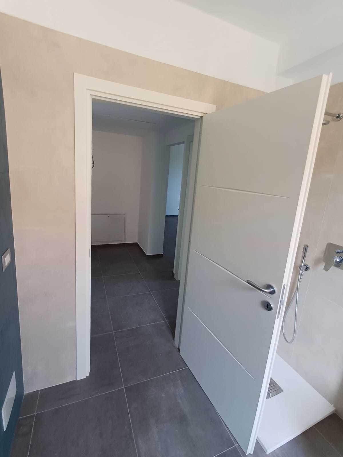 Immagine 18 di Trilocale in vendita  a Medesano