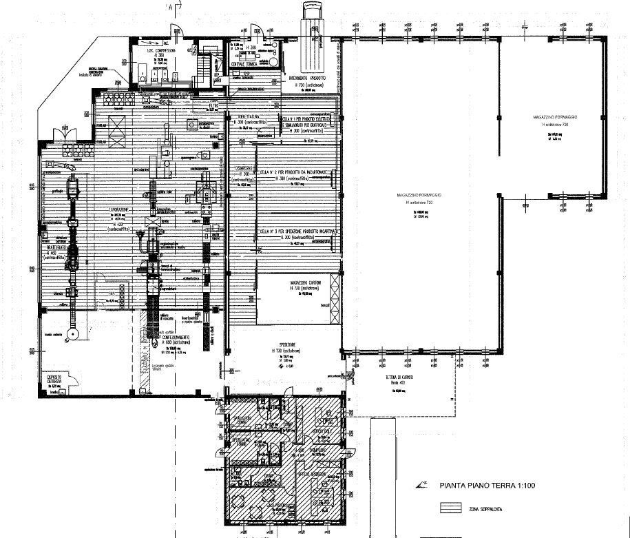Immagine 8 di Attività artigianale in vendita  a Parma