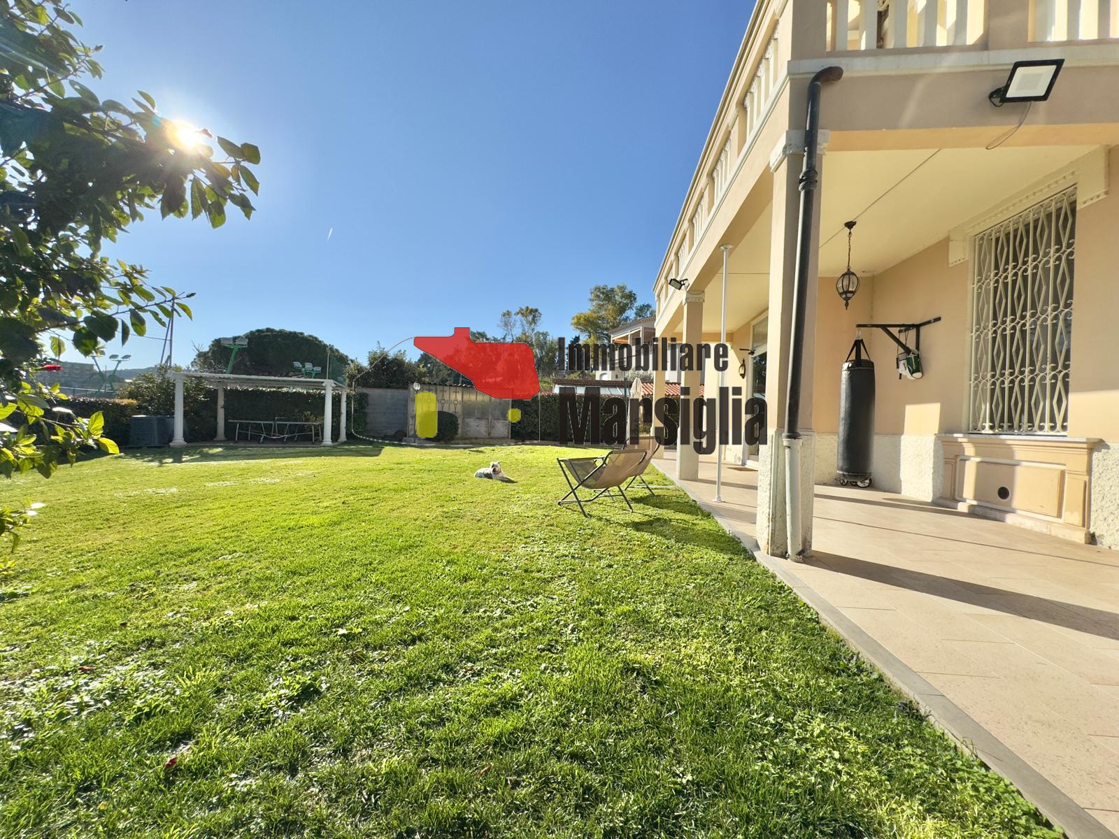 Immagine 4 di Villa in vendita  in Strada Solaro 105 a San Remo