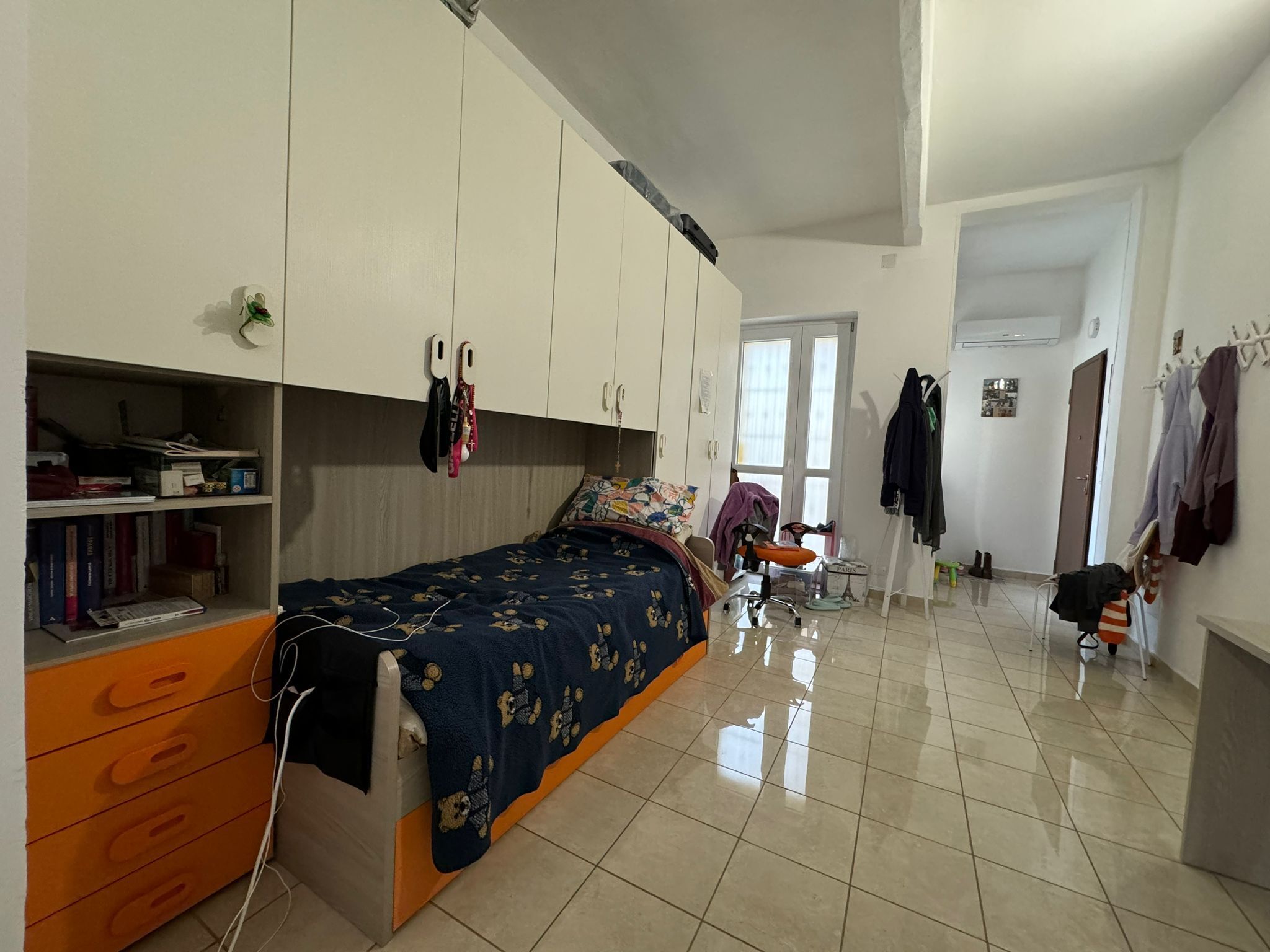 Immagine 23 di Palazzo in vendita  a Torino