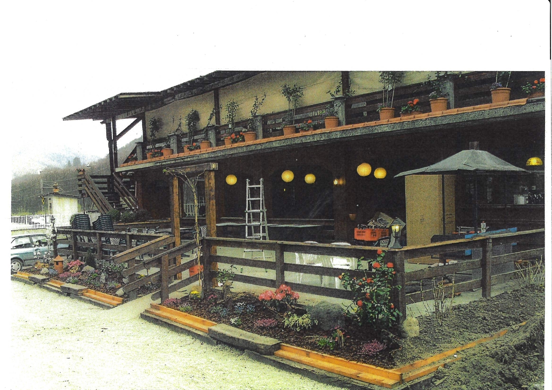 Immagine 23 di Bar / Ristorante in vendita  in Via Losa a Pessinetto