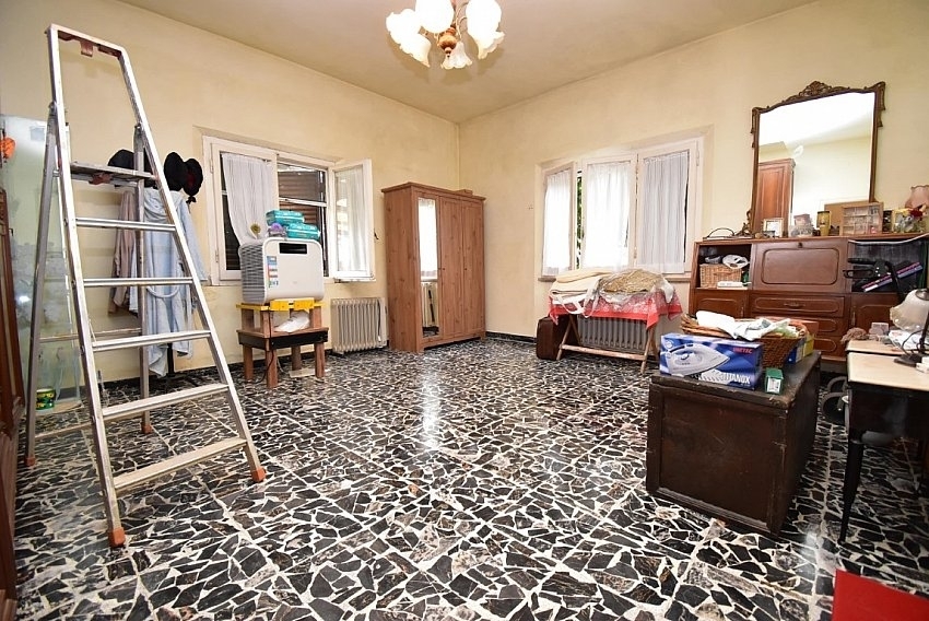 Immagine 8 di Casa indipendente in vendita  a Pietrasanta
