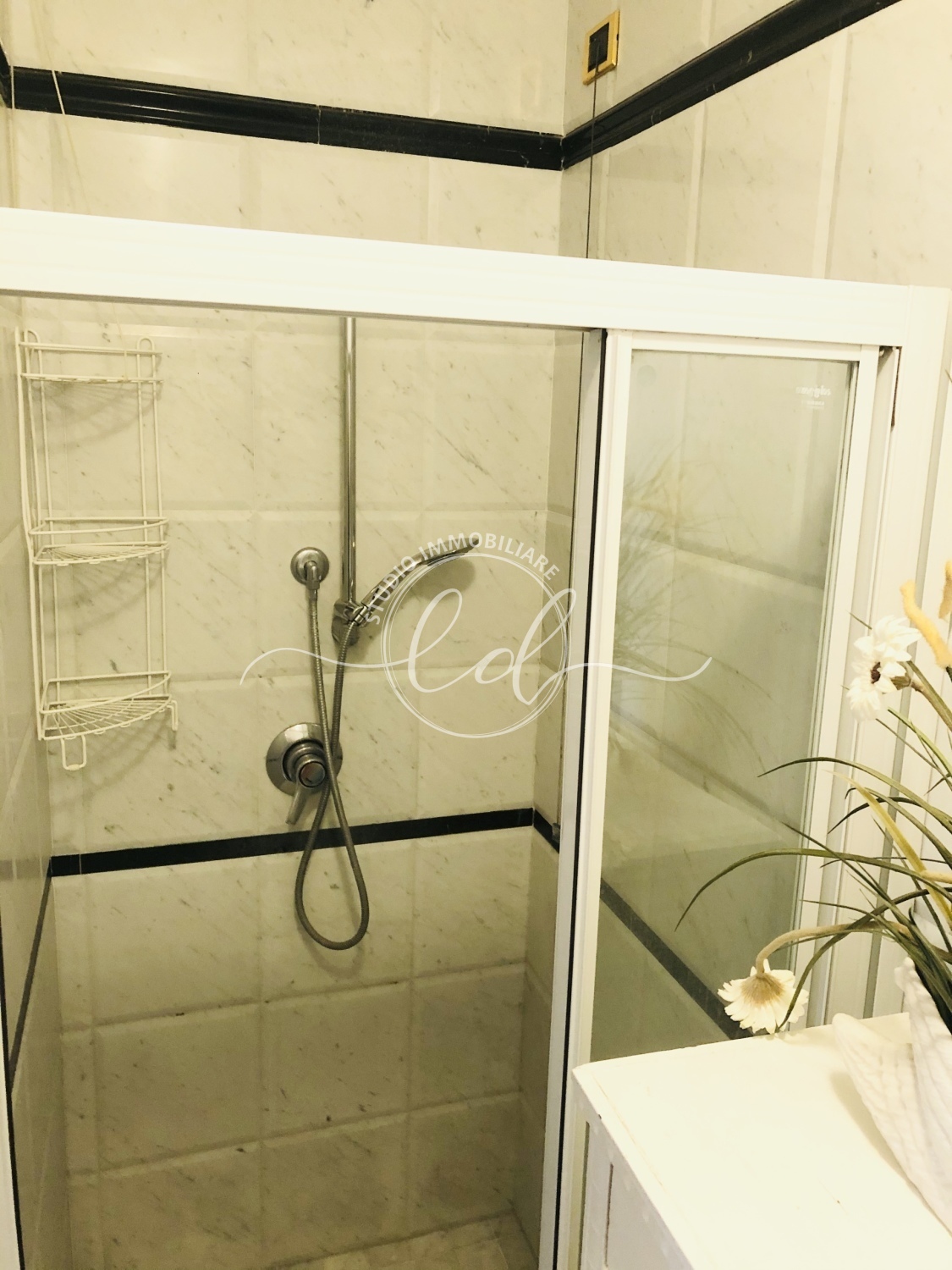 Immagine 14 di Attico in vendita  a Seravezza