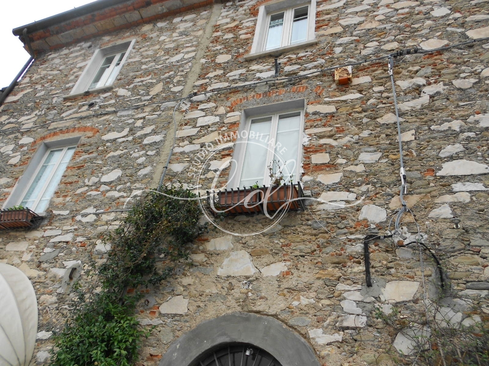 Immagine 26 di Quadrilocale in vendita  a Seravezza