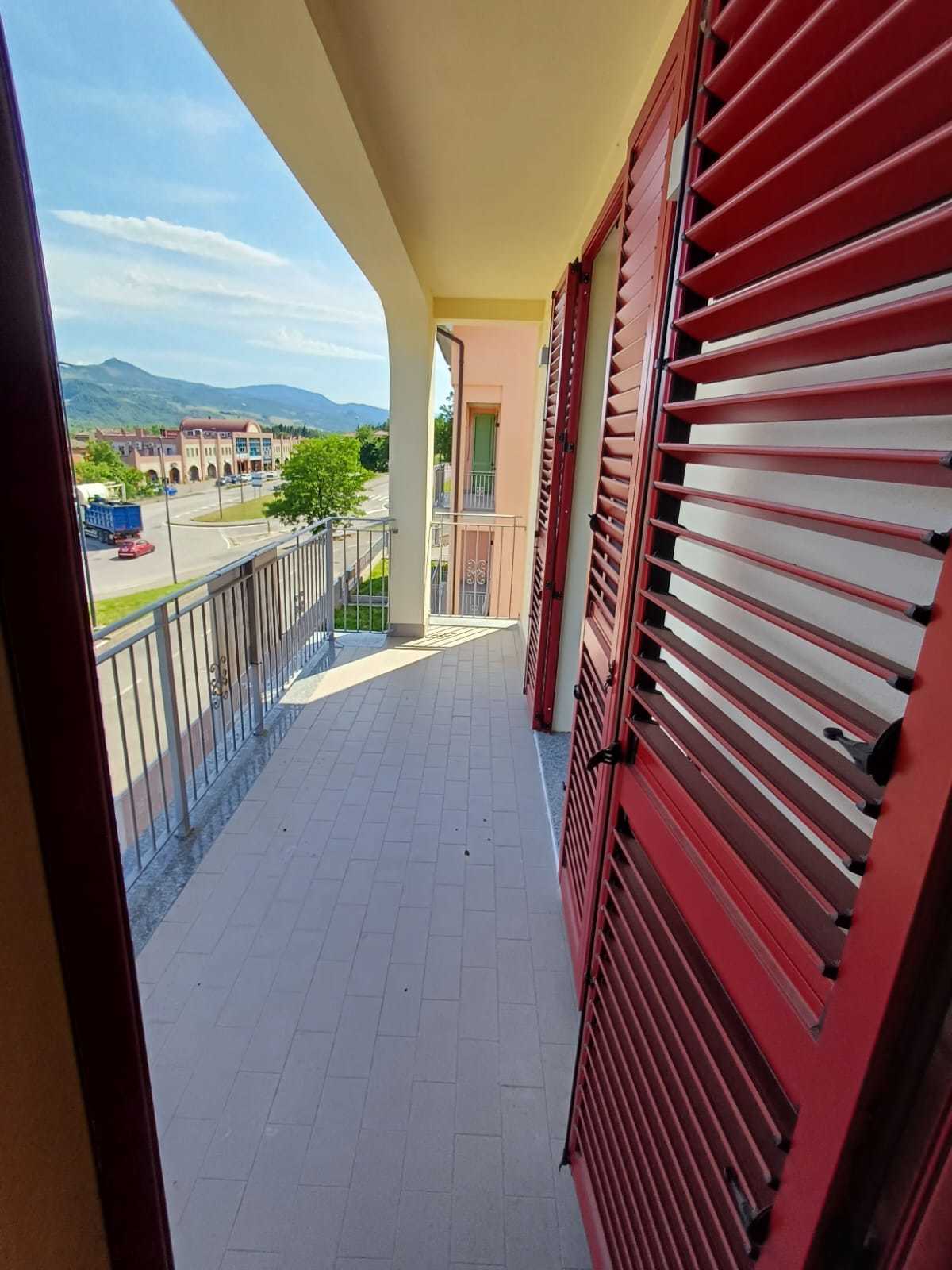 Immagine 11 di Trilocale in vendita  a Medesano