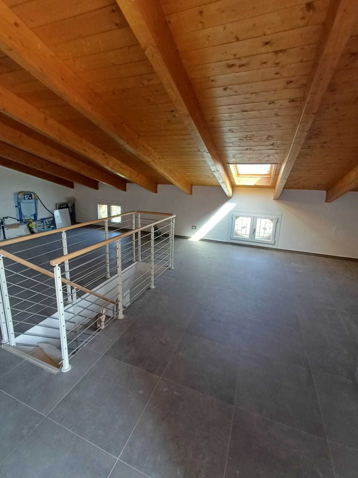 Immagine 31 di Trilocale in vendita  a Medesano