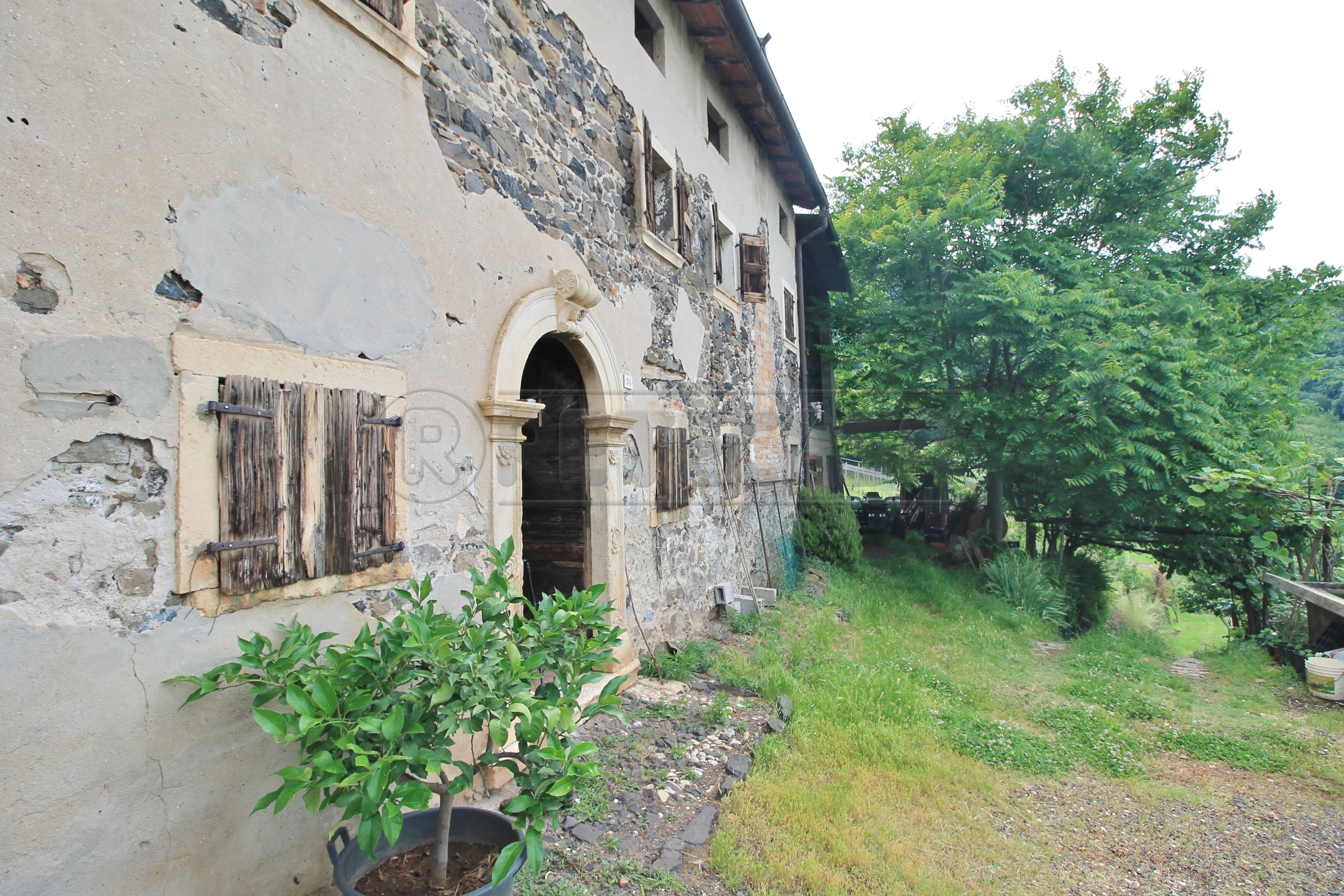 Immagine 22 di Rustico / casale in vendita  in Via Danesi di Sopra 50 a Montecchia Di Crosara