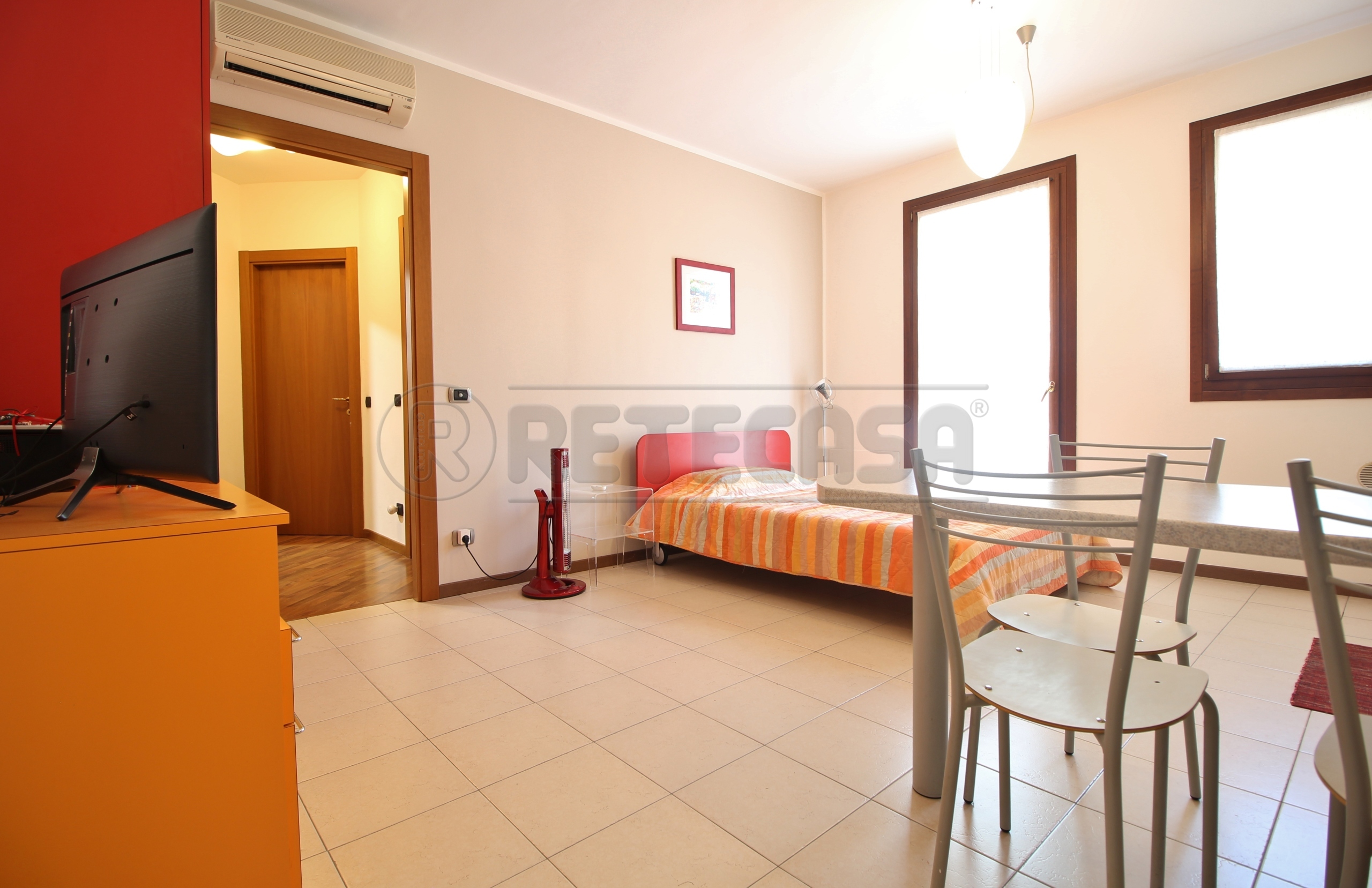 Immagine 19 di Ufficio in affitto  in VIA ALCIDE DE GASPERI 80 a Montecchio Maggiore