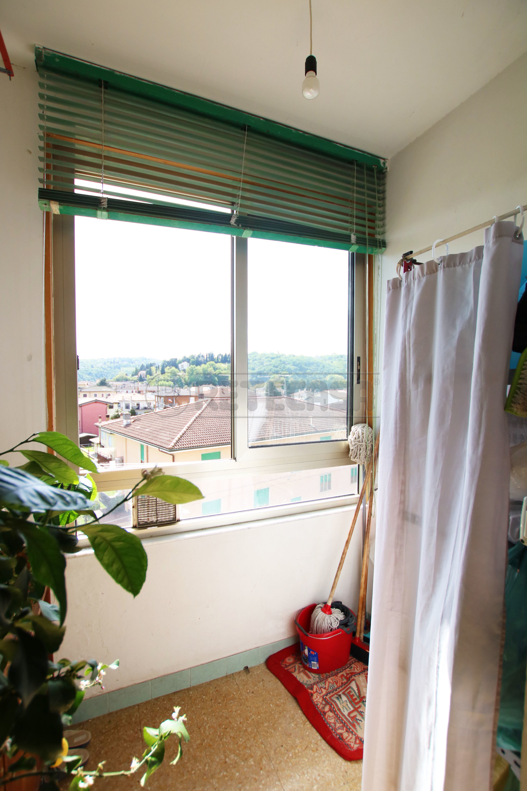 Immagine 19 di Bilocale in vendita  in via einaudi a Vicenza