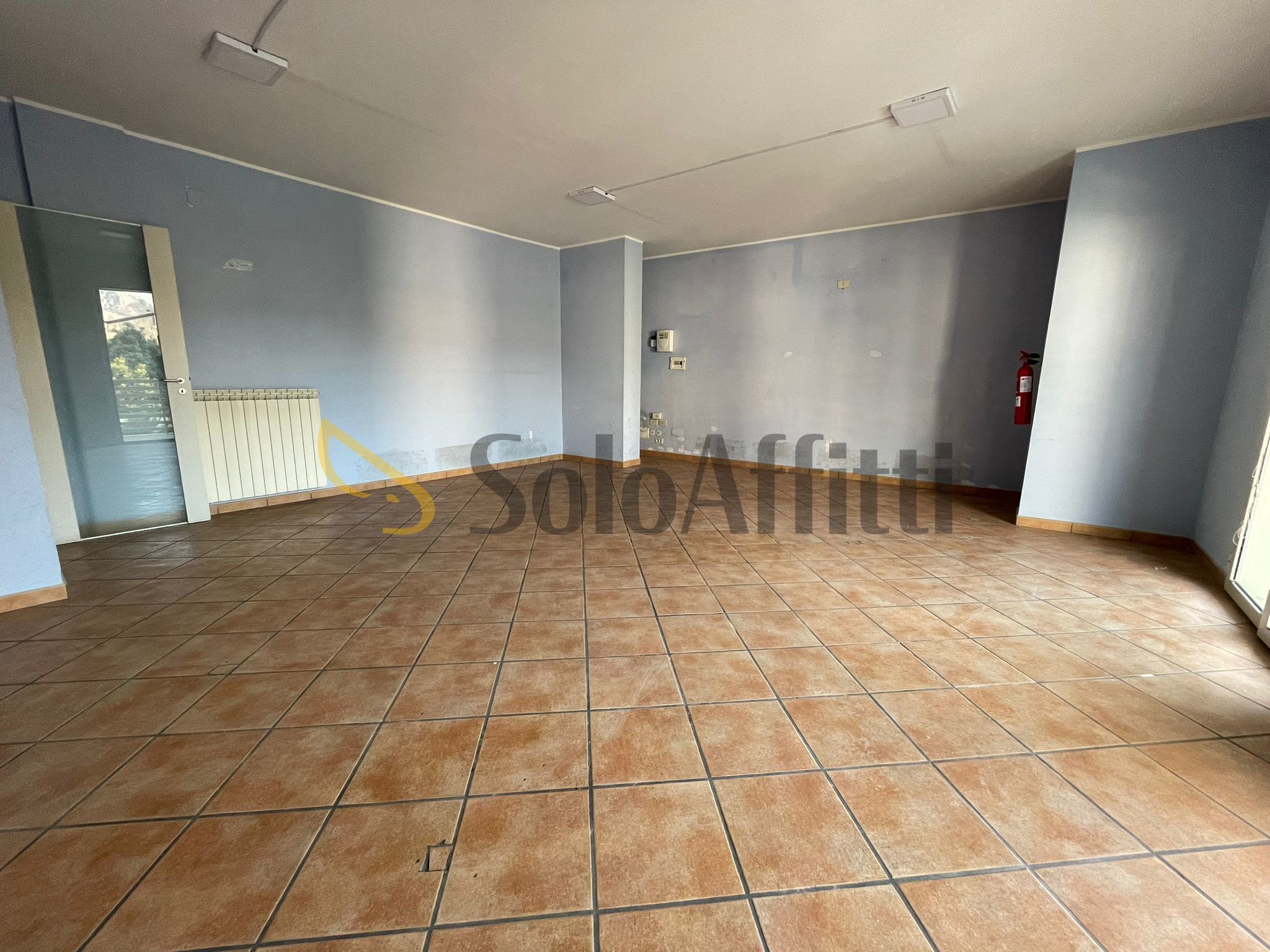 Immagine 4 di Ufficio in affitto  in Via Nazionale Appia 177 a Casapulla