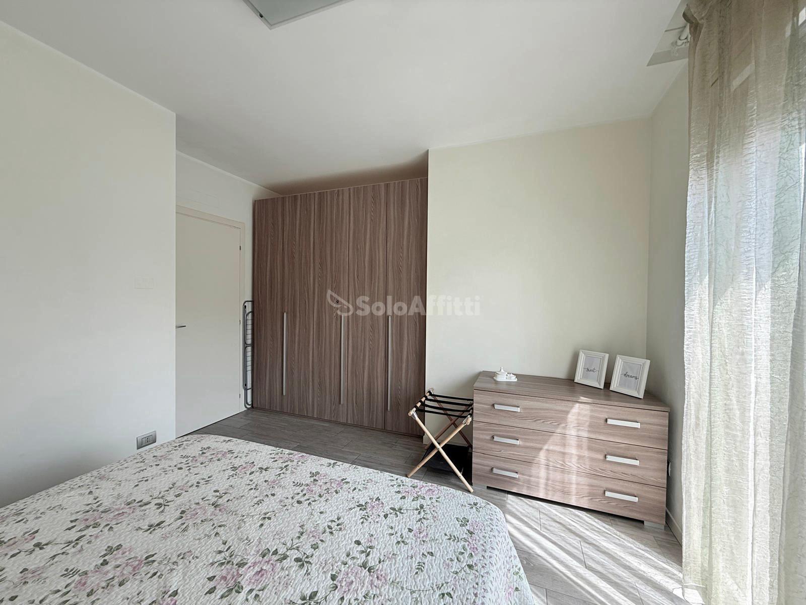 Immagine 11 di Bilocale in affitto  a Lissone