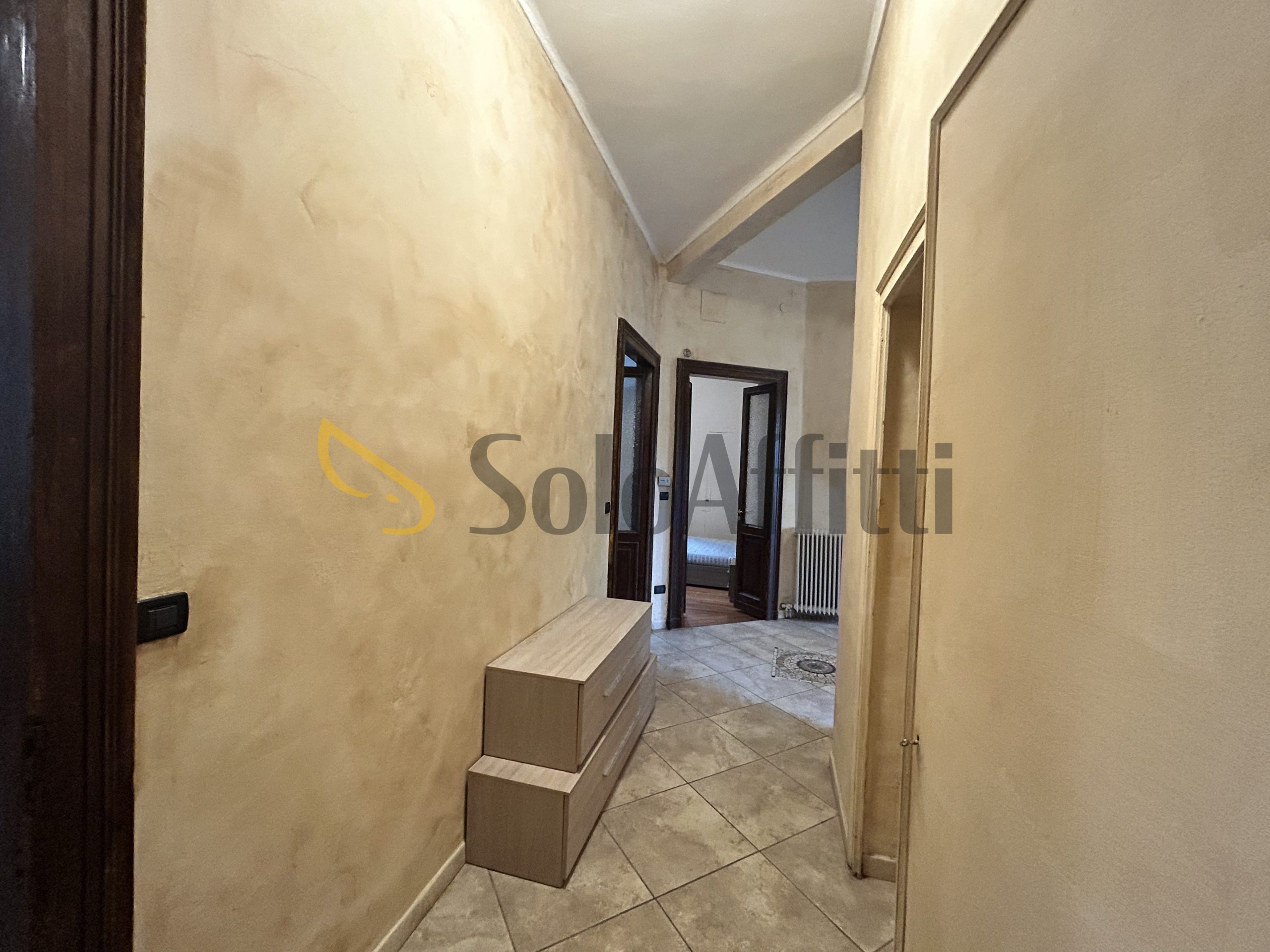 Immagine 11 di Trilocale in affitto  a Torino