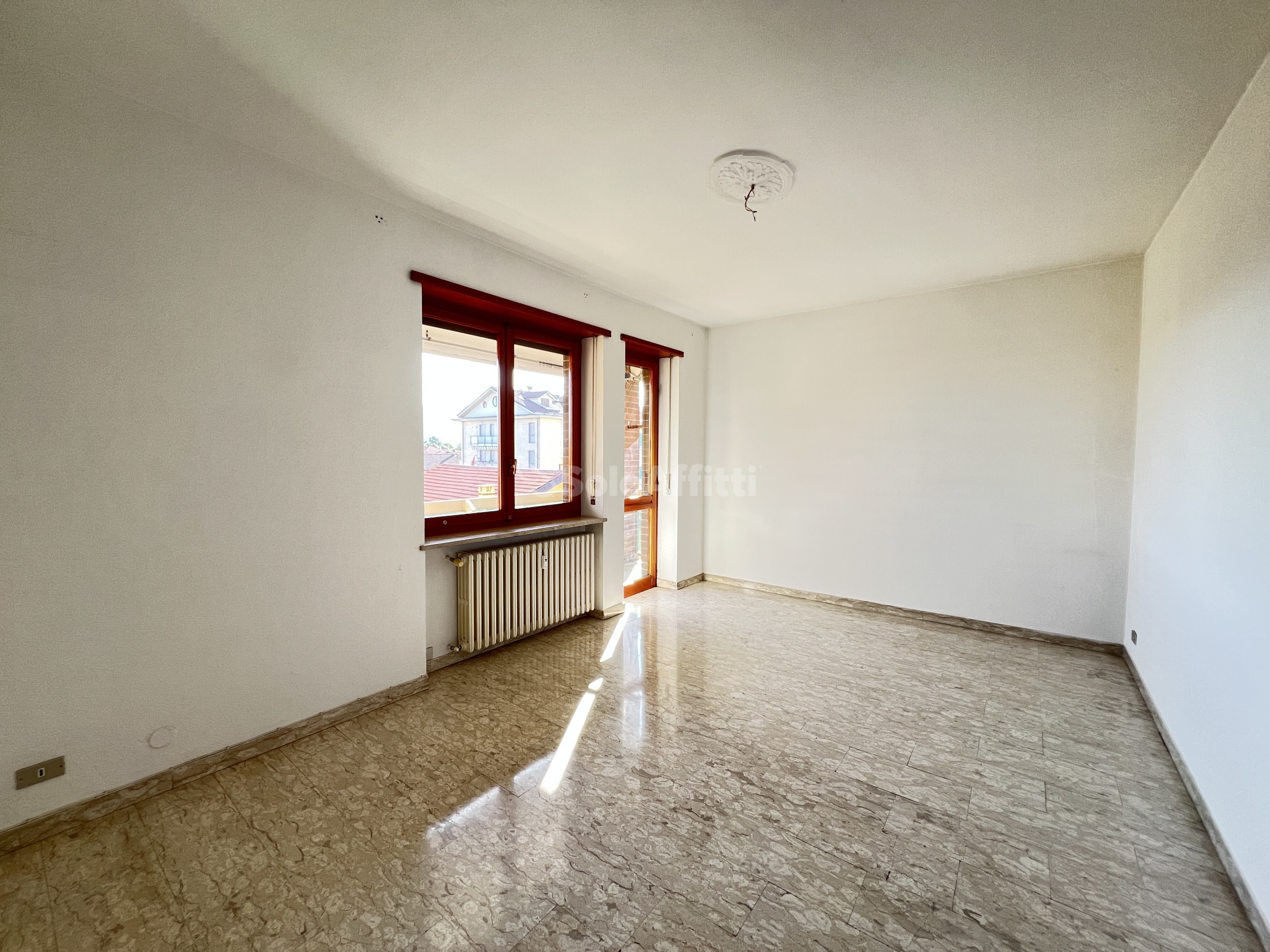 Immagine 64 di Quadrilocale in affitto  in Via Buratto 7 a Ciriè