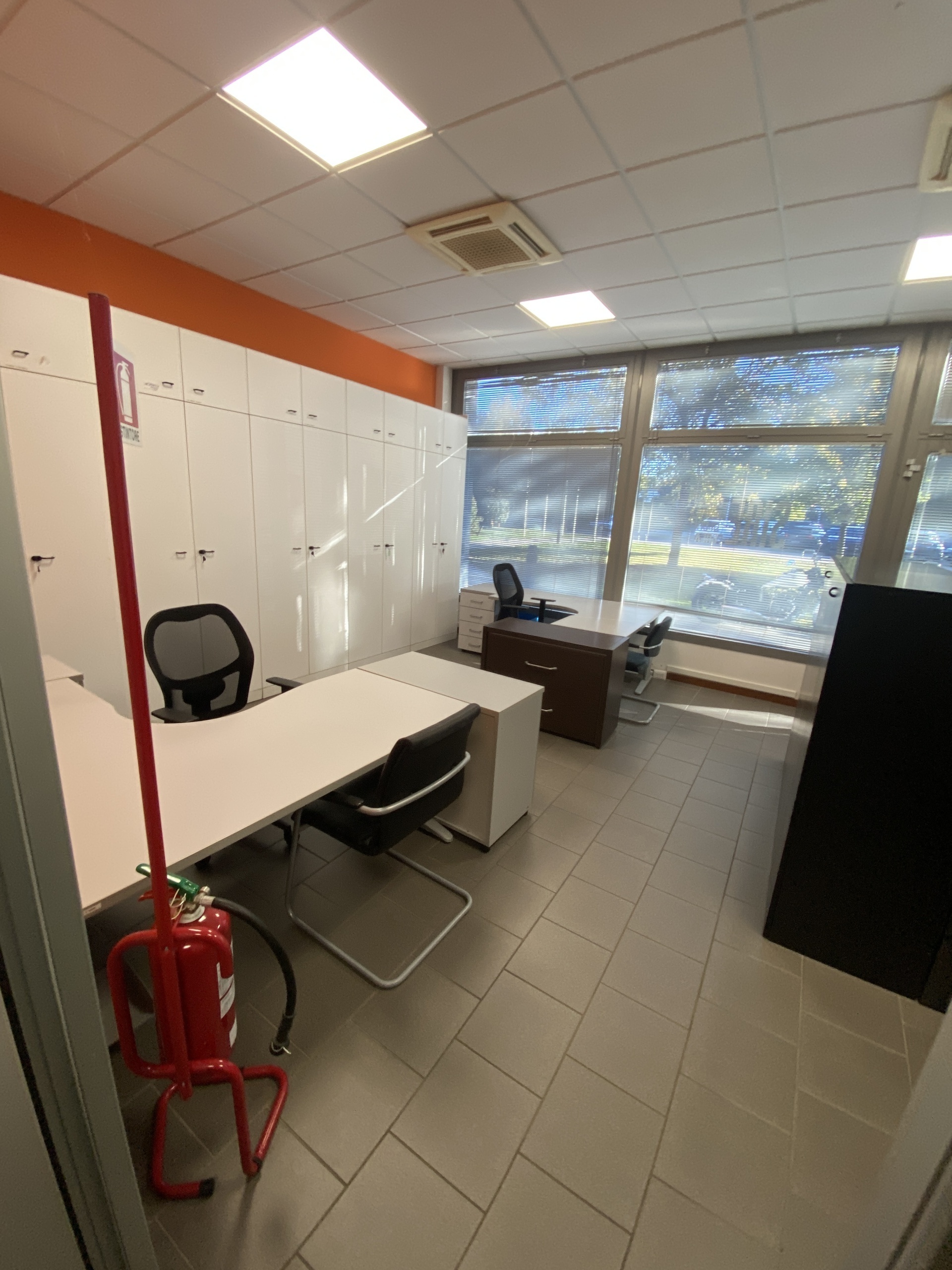 Immagine 12 di Locale commerciale in affitto  in Strada Giardinetto 6 a Collecchio