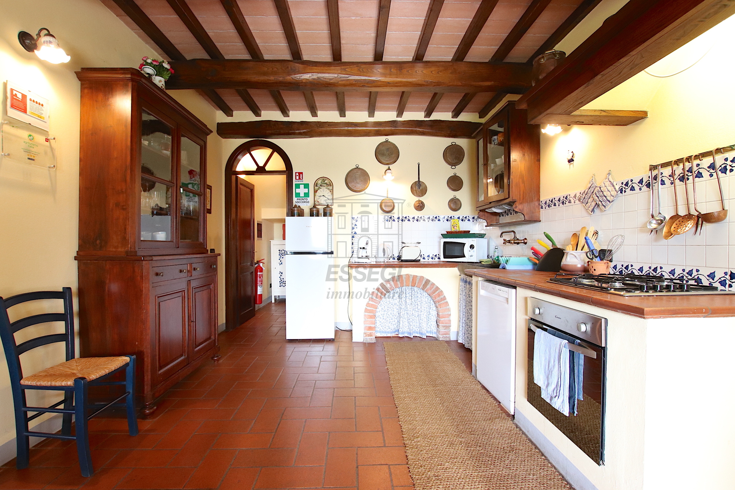 Immagine 14 di Bed & Breakfast in vendita  in Via San Gemma Galgani 4 a Pescaglia