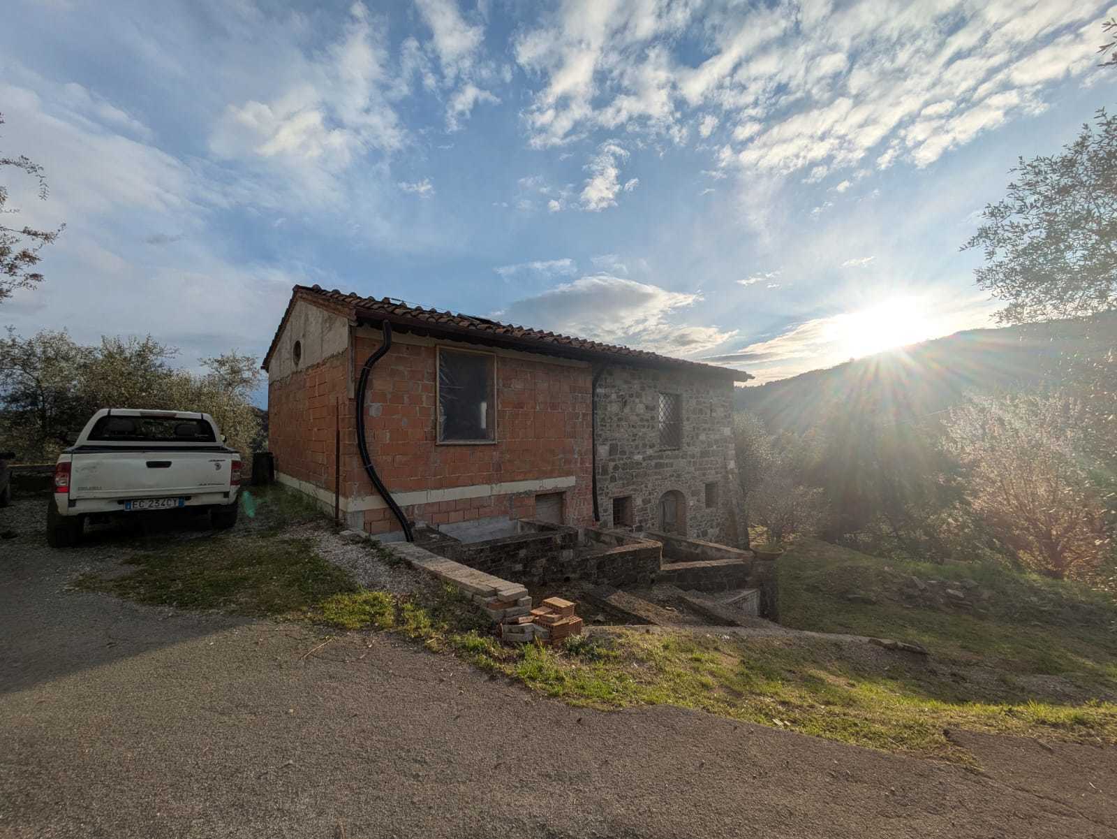 Immagine 14 di Rustico / casale in vendita  in Loc. Torcigliano Alto 18 a Pescaglia