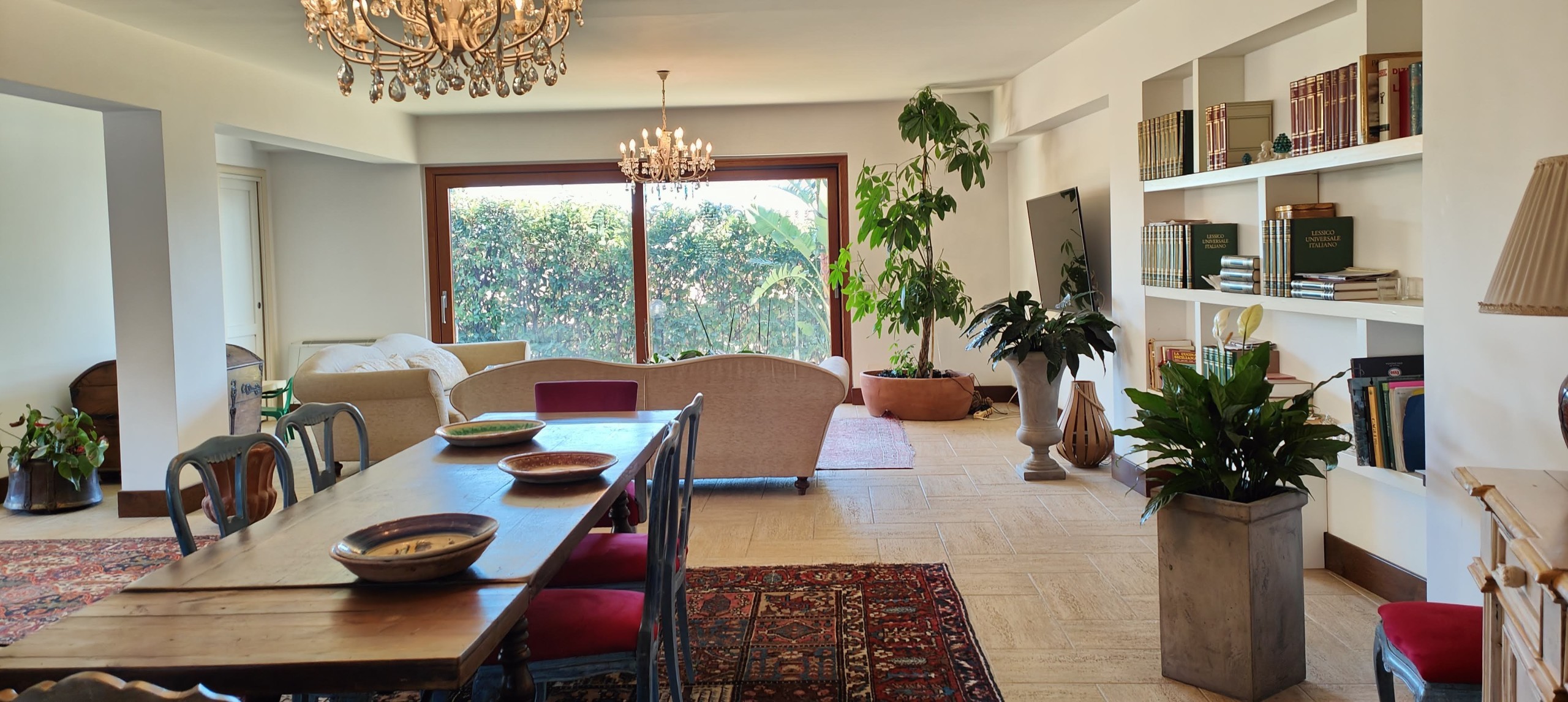 Immagine 28 di Villa in vendita  in c.da mastrissa snc a Taormina