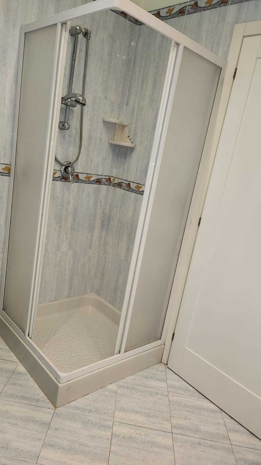 Immagine 6 di Appartamento in vendita  a Viareggio