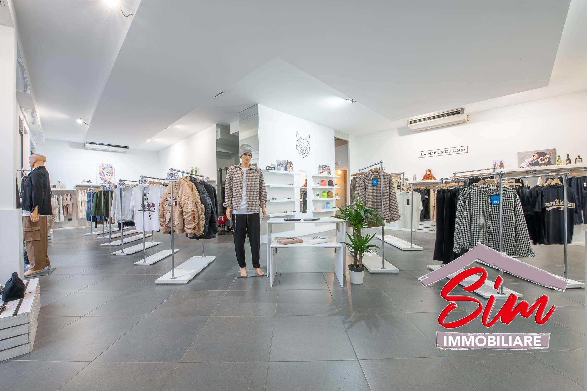 Immagine 16 di Locale commerciale in affitto  in Via Giuseppe Prina 44 a Novara