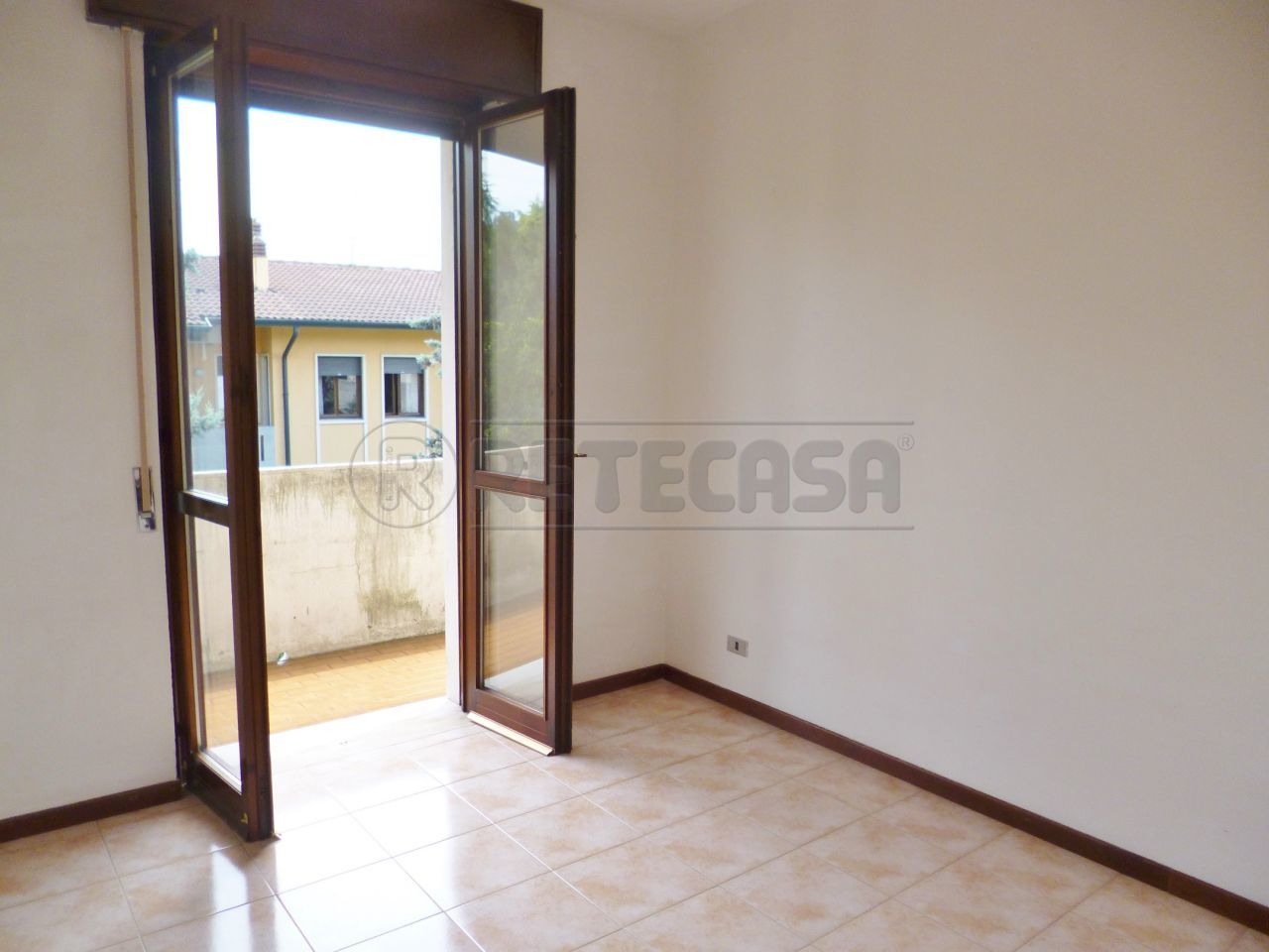 Immagine 12 di Bilocale in vendita  in VIA CEDERLE 1 a Montebello Vicentino