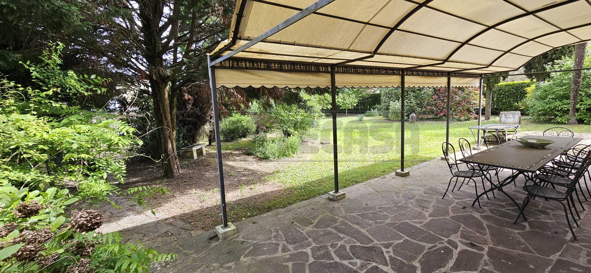 Immagine 66 di Villa in vendita  a Mirano