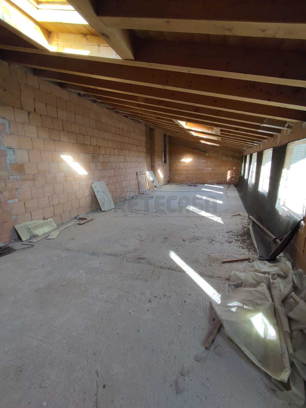 Immagine 6 di Bilocale in vendita  a Montebello Vicentino