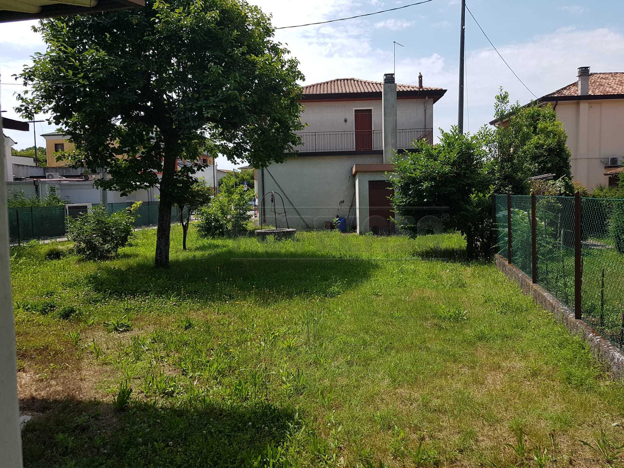 Immagine 10 di Terratetto in vendita  in Piazza IV Novembre 18 a Martellago