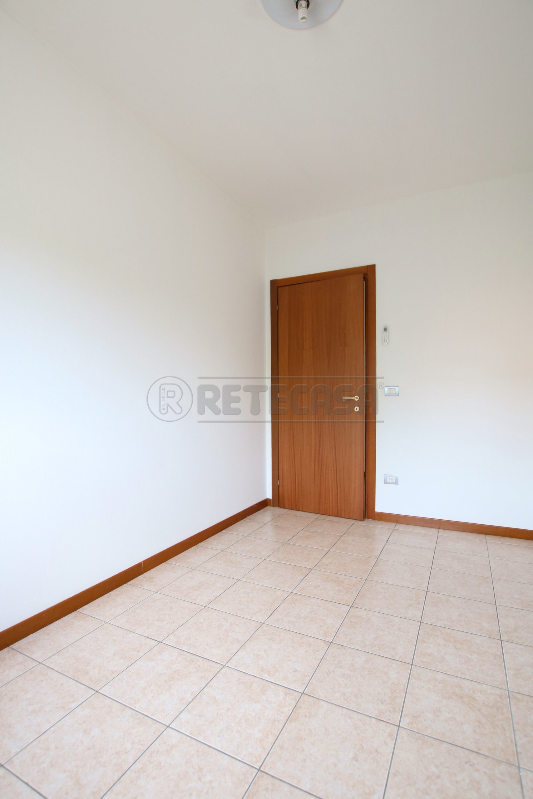 Immagine 13 di Bilocale in vendita  in Via Giovanni Falcone a Barbarano Mossano