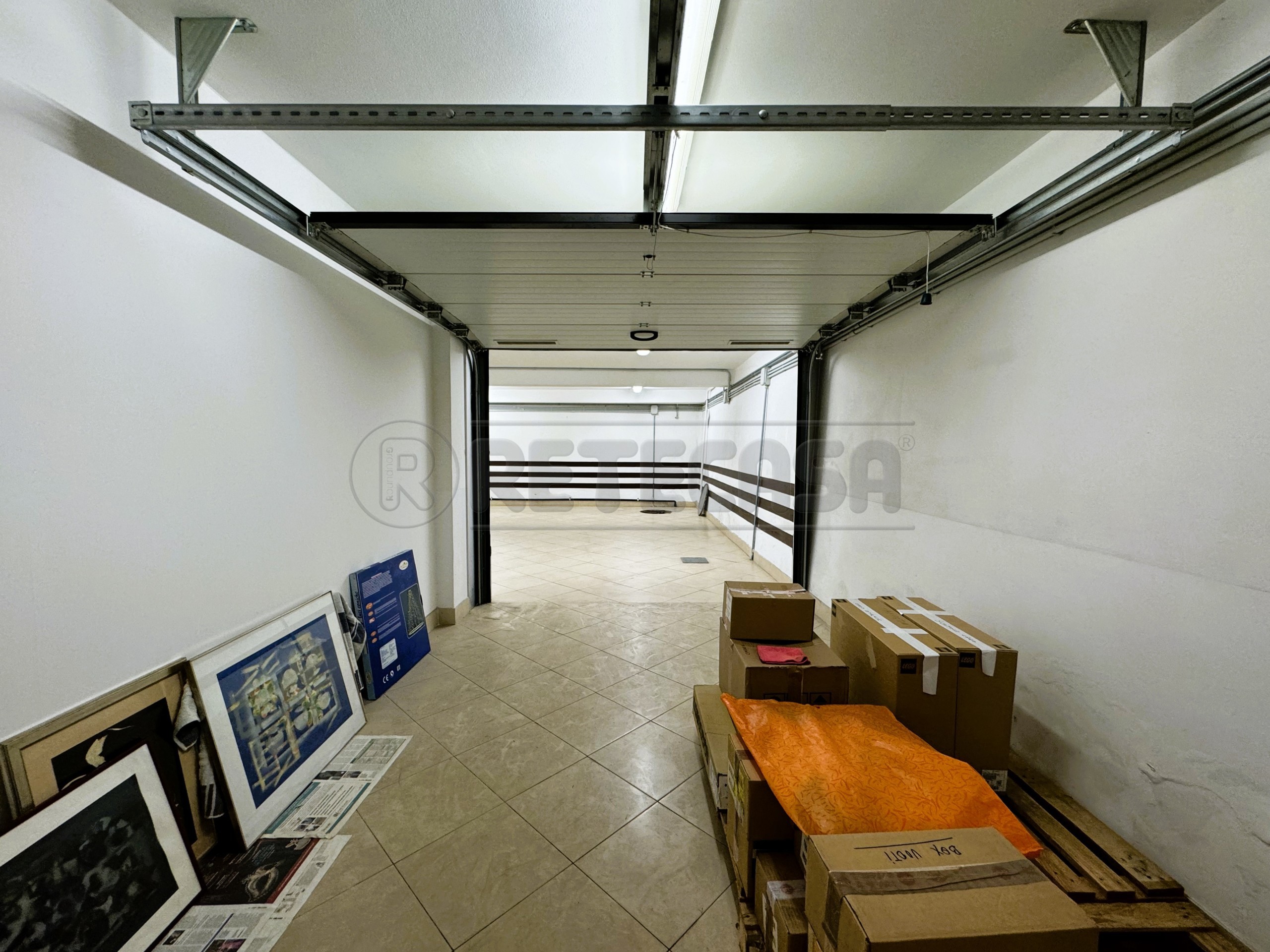 Immagine 12 di Garage in vendita  in Riviera San Benedetto 30 a Padova