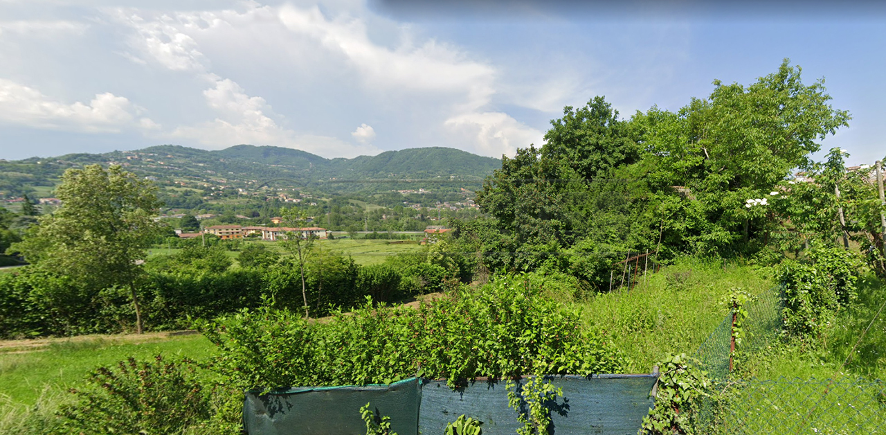 Immagine 6 di Terreno edificabile in vendita  in Via Caecchioli 66 a Cornedo Vicentino