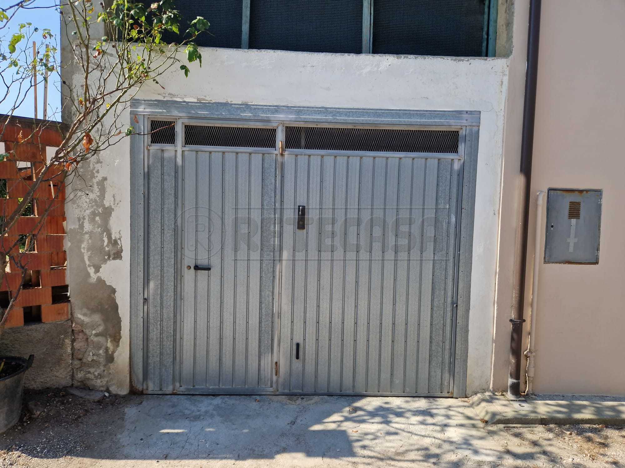 Immagine 21 di Casa indipendente in vendita  in Via Cavour a Robecco D'oglio