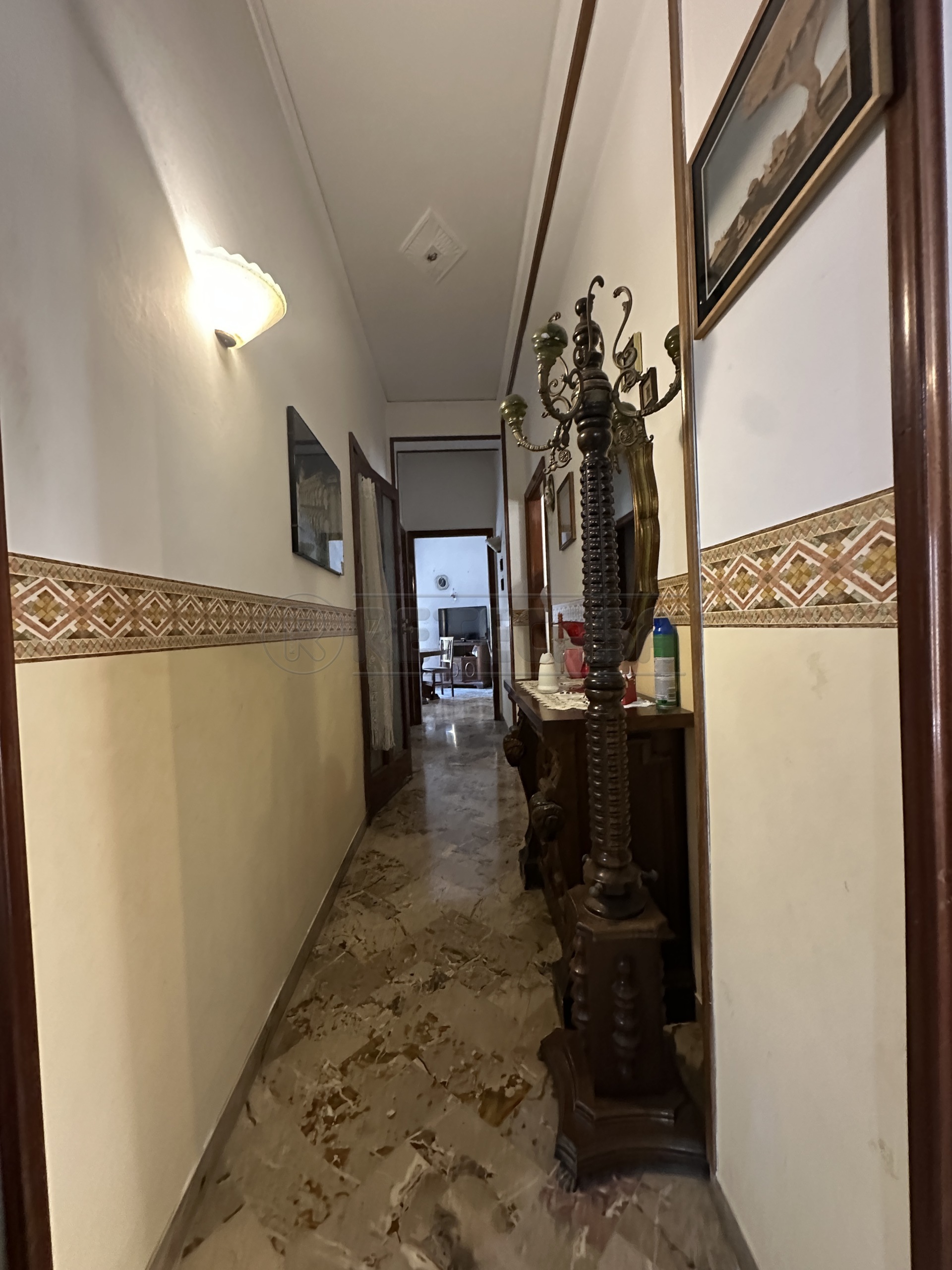 Immagine 14 di Appartamento in vendita  a Mazara Del Vallo